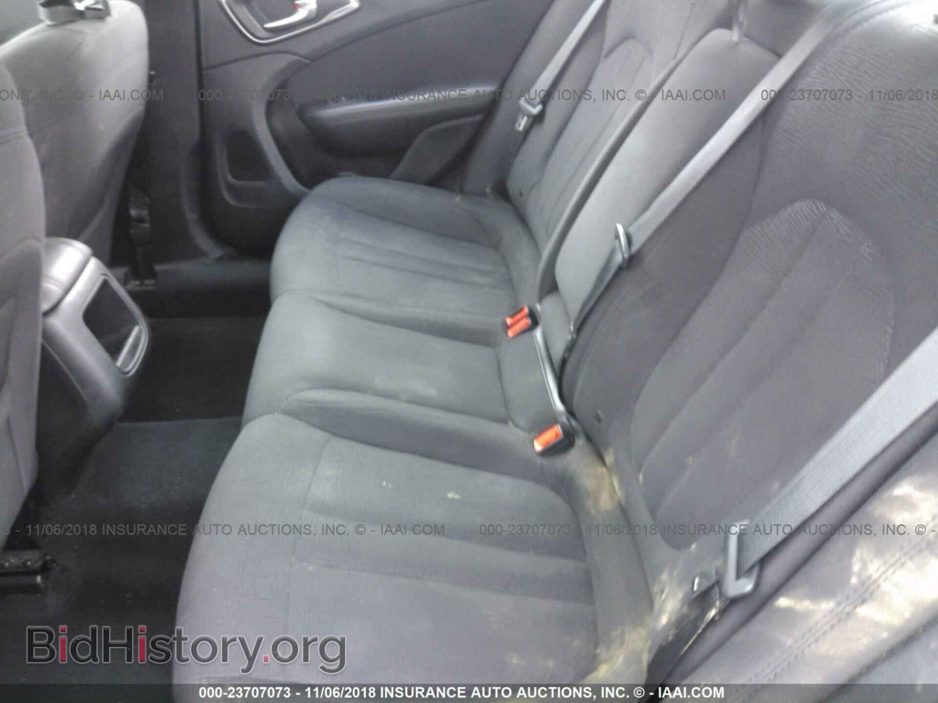 2015 Chrysler 200 - VIN: 1C3CCCAB6FN649632 - Photo 8