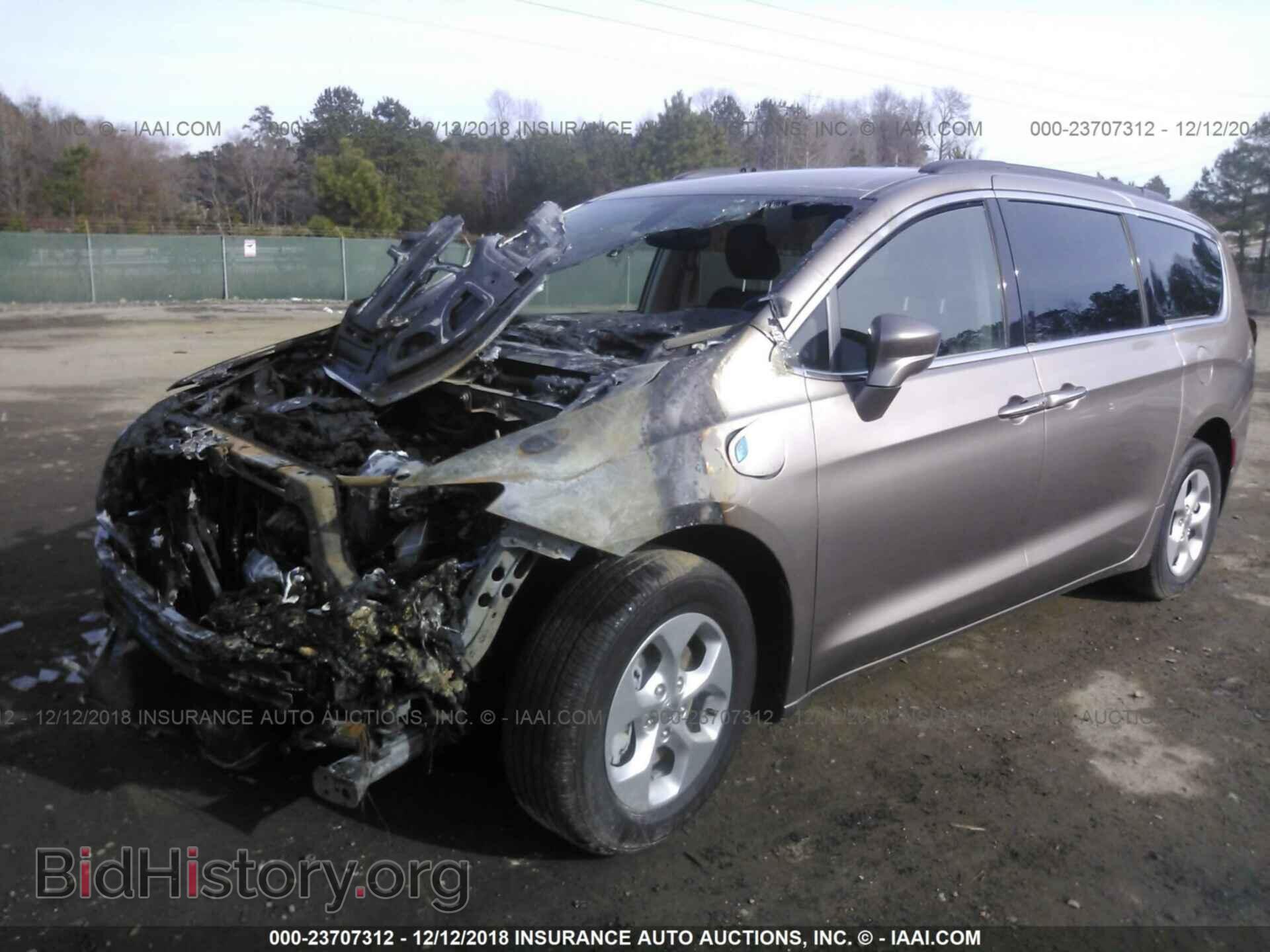 2017 CHRYSLER PACIFICA - VIN: 2C4RC1L79HR779056 - Фото 2