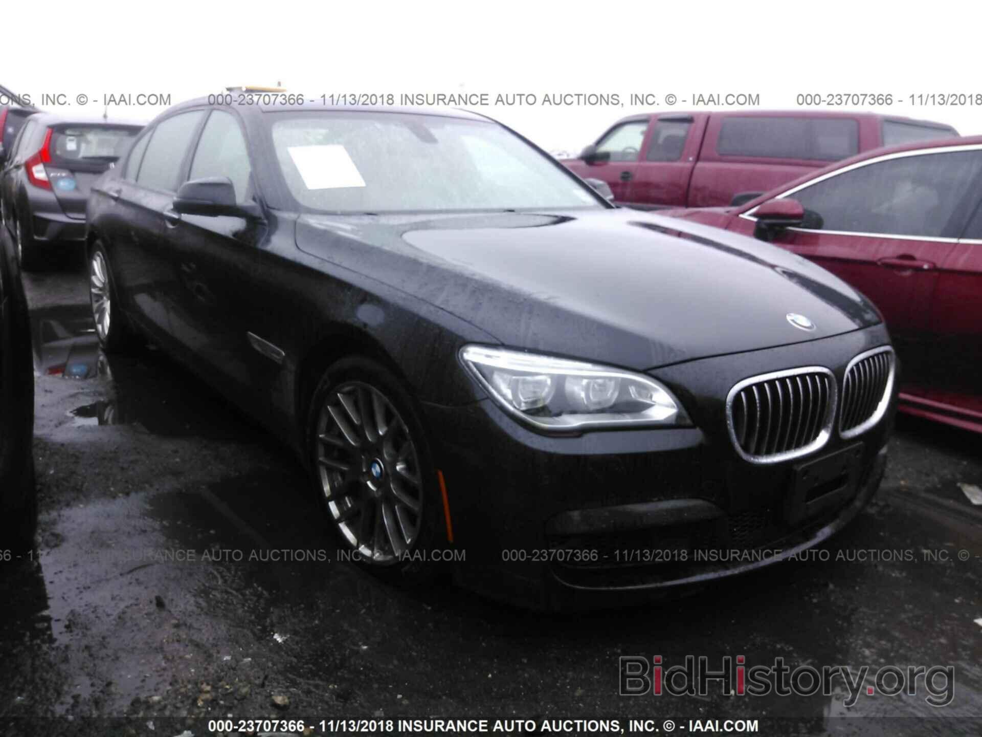 Photo WBAYF8C55DD140080 - BMW 750 2013