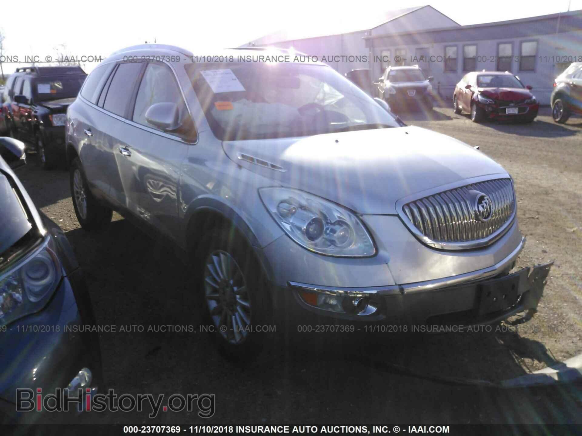 Photo 5GAKVBED3BJ273613 - Buick Enclave 2011