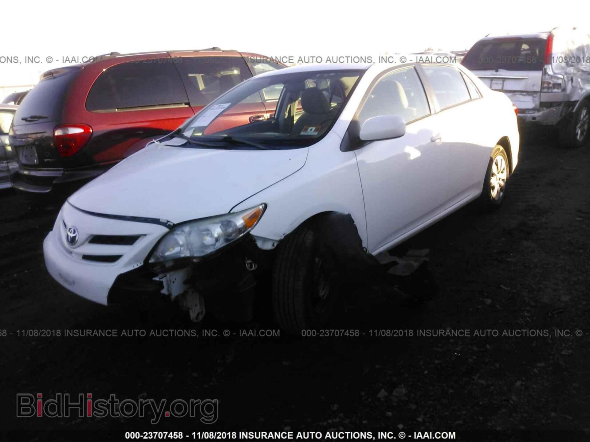 2011 Toyota Corolla - VIN: 2T1BU4EE3BC689159 - Фото 2