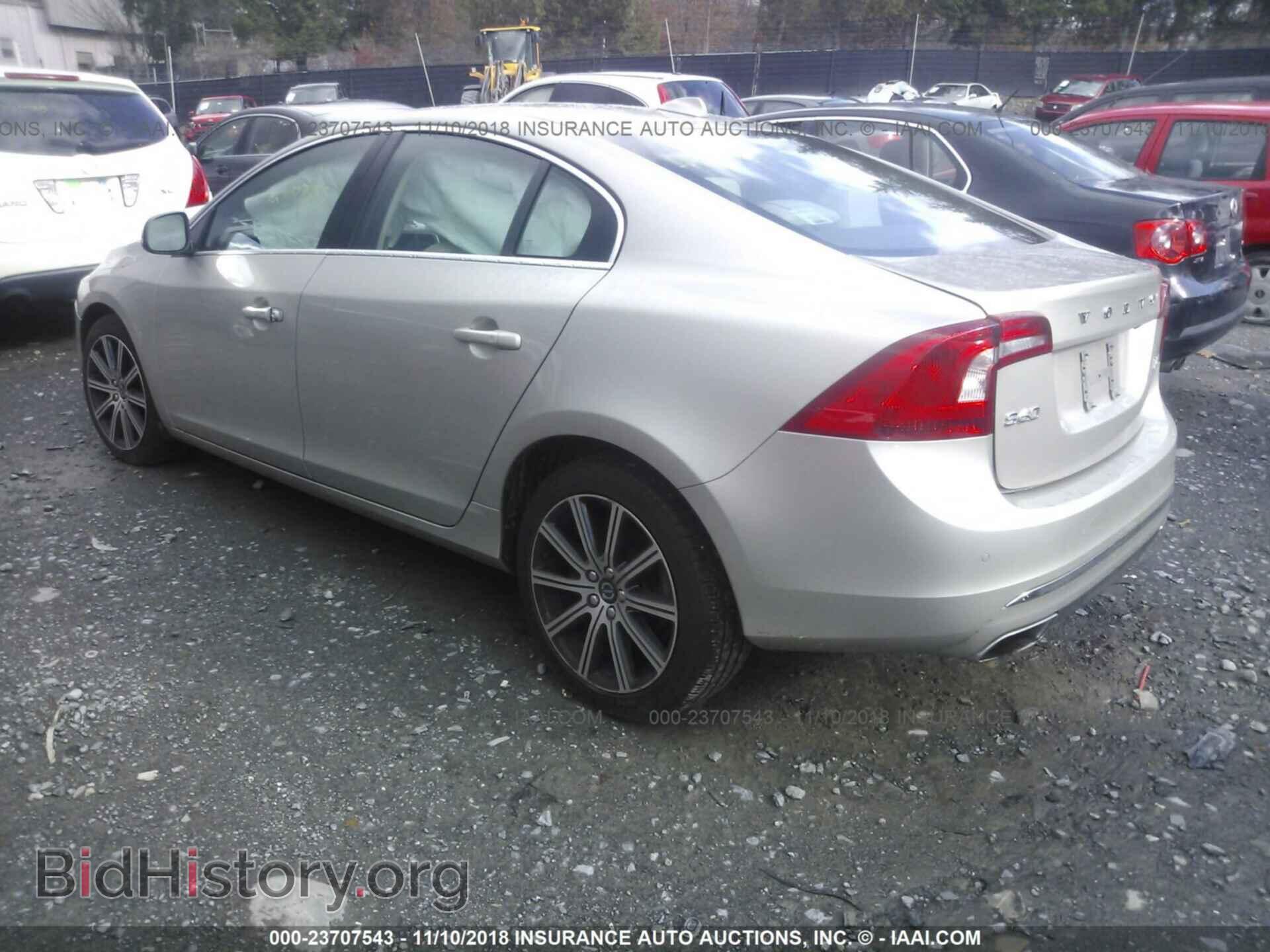 2017 Volvo S60 - VIN: LYV402TK1HB131625 - Фото 3
