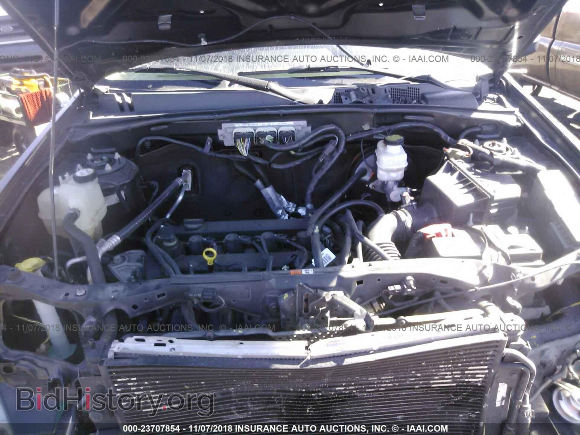 2011 Mazda Tribute - VIN: 4F2CY0C74BKM00147 - Фото 10