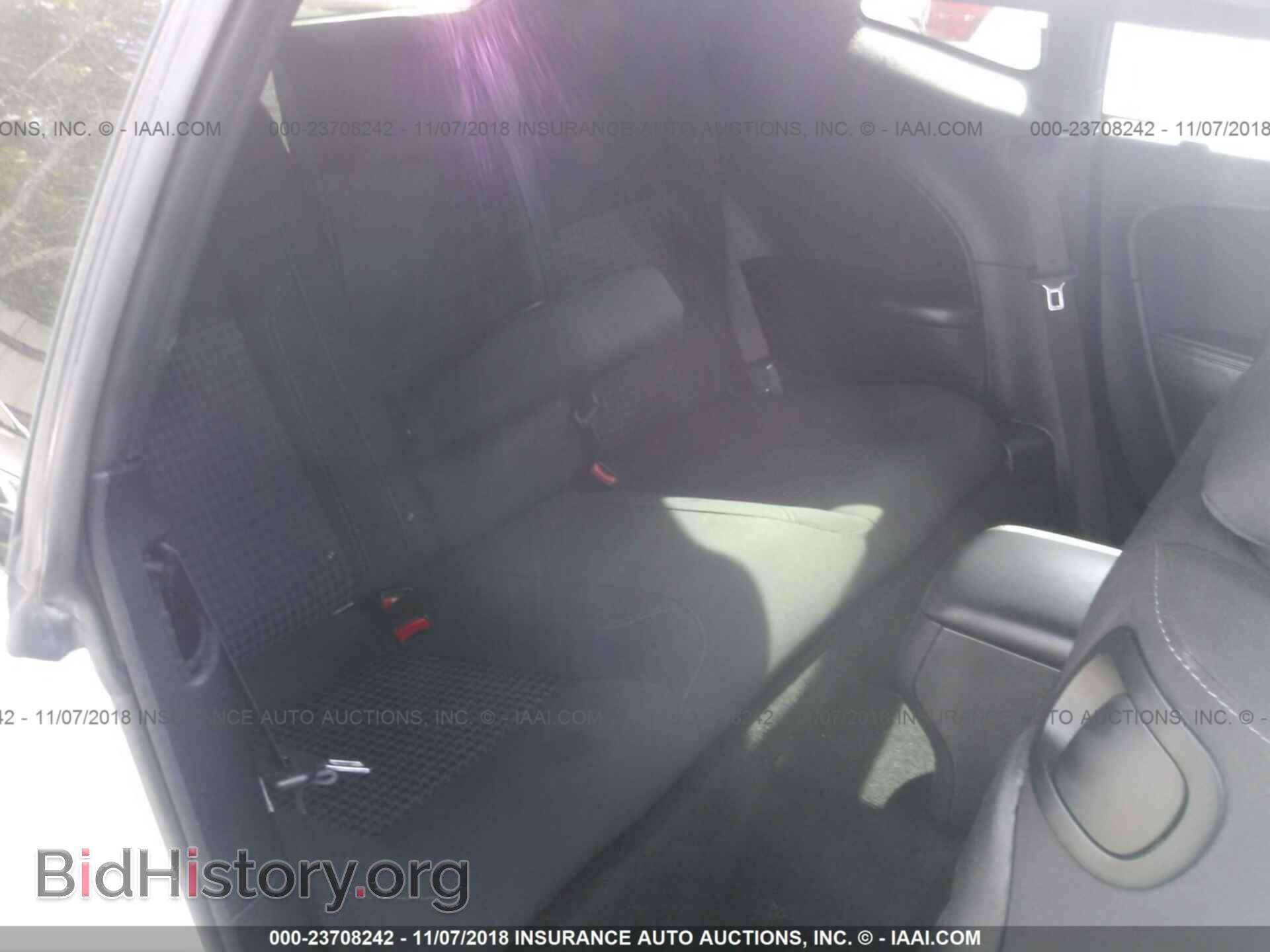 2016 Dodge Challenger - VIN: 2C3CDZAG4GH200875 - Фото 8