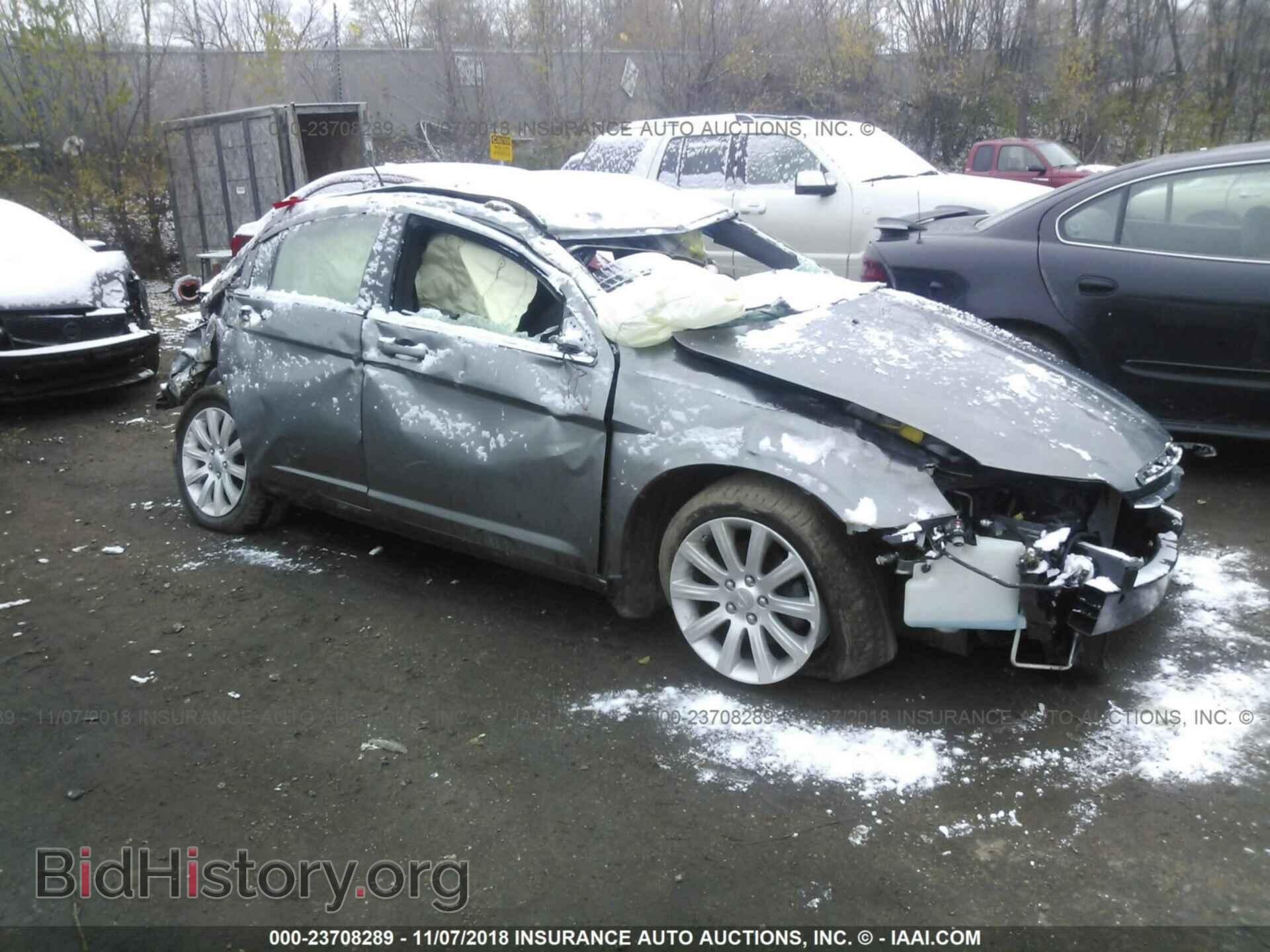2011 Chrysler 200 - VIN: 1C3BC1FB2BN607784 - Фото 6