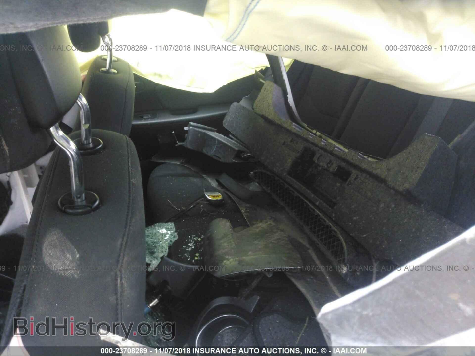 2011 Chrysler 200 - VIN: 1C3BC1FB2BN607784 - Фото 8