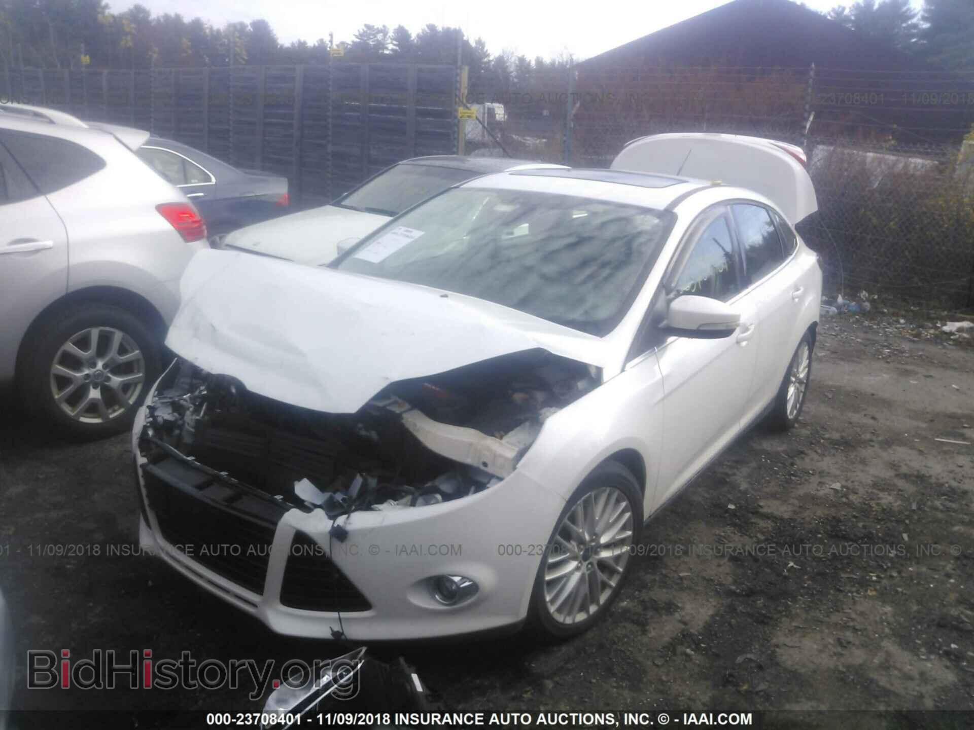 2012 Ford Focus - VIN: 1FAHP3H22CL213059 - Photo 2