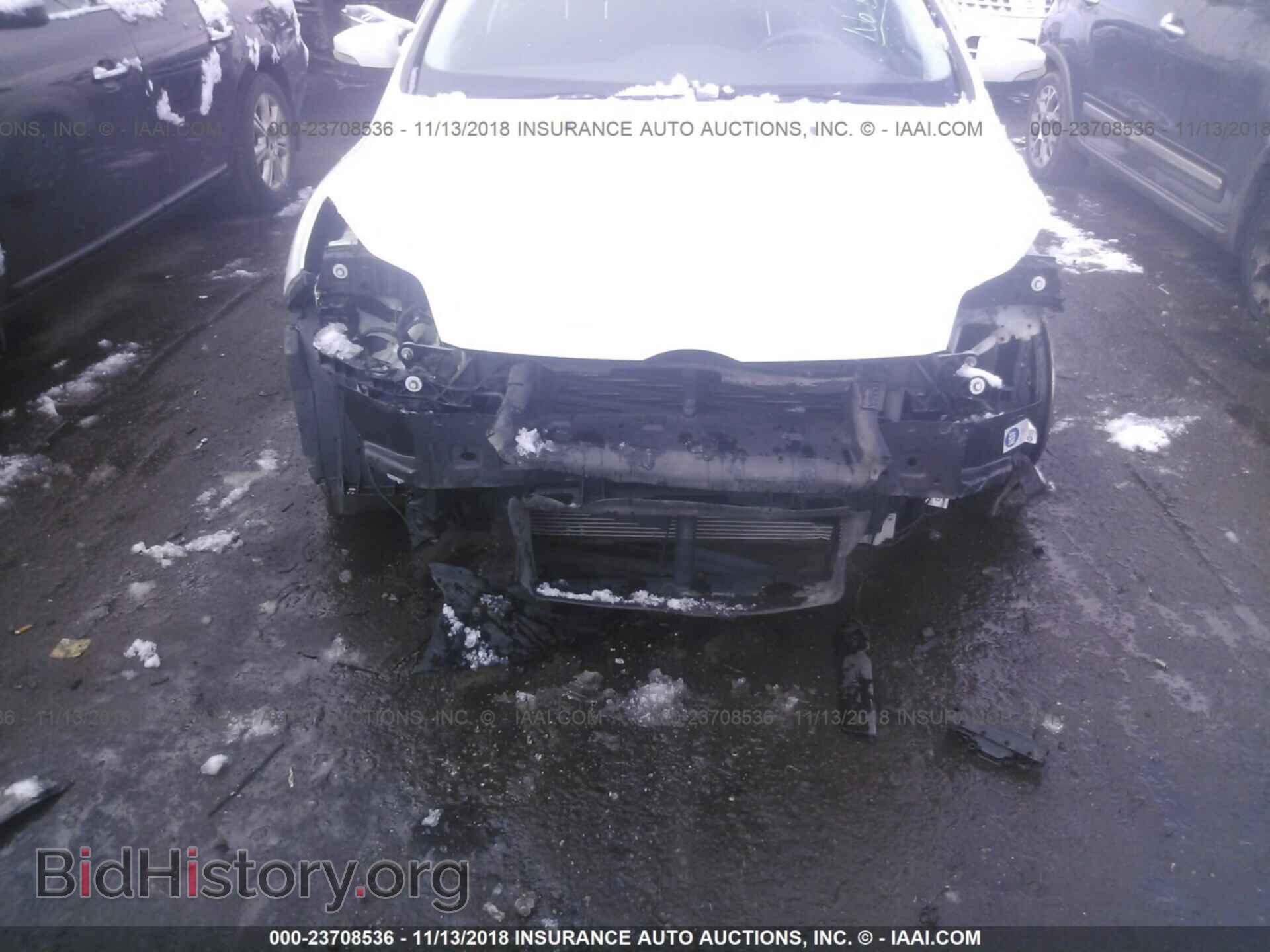 2012 Ford Focus - VIN: 1FAHP3F21CL351470 - Photo 6