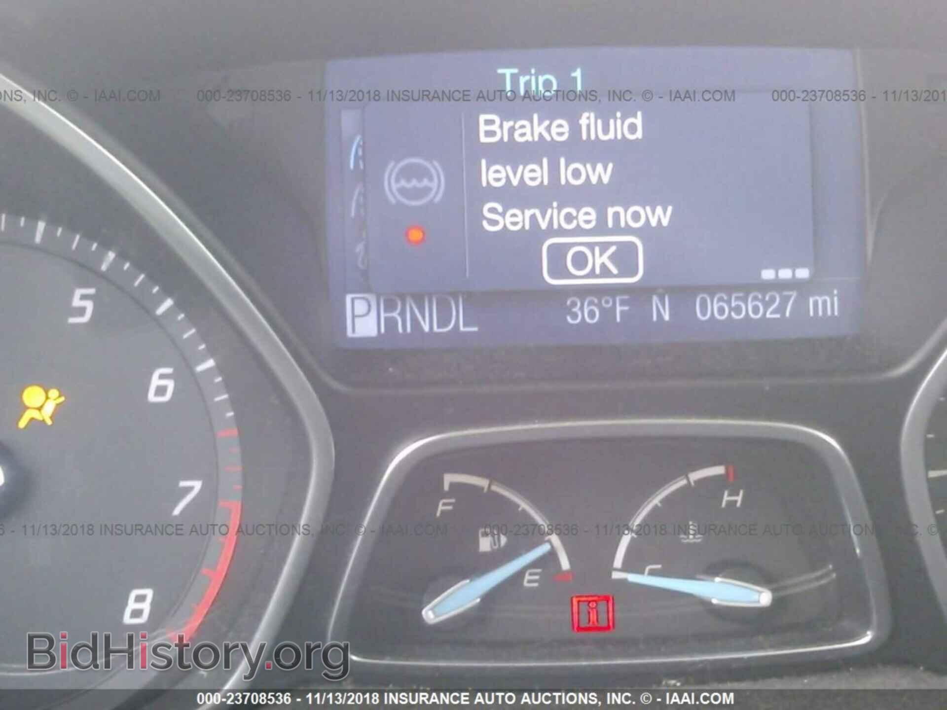 2012 Ford Focus - VIN: 1FAHP3F21CL351470 - Photo 7