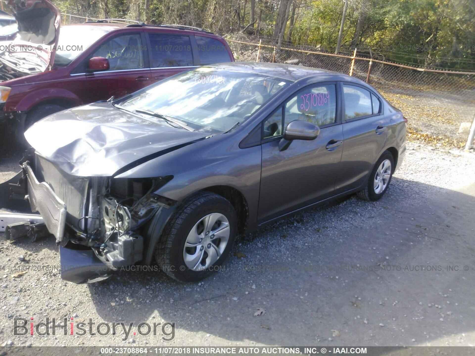 2014 Honda Civic - VIN: 19XFB2F56EE033571 - Фото 2