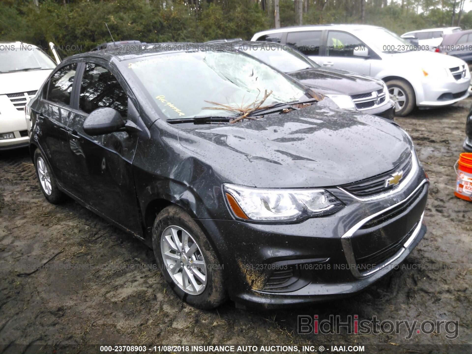 Photo 1G1JD5SH2J4124542 - Chevrolet Sonic 2018