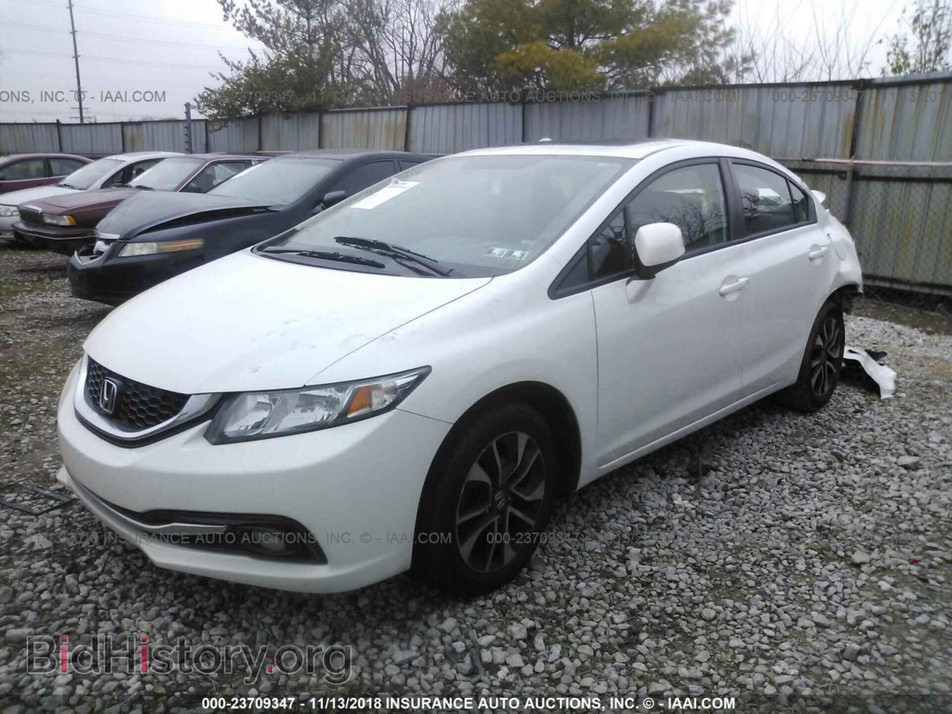 2013 Honda Civic - VIN: 19XFB2F93DE082454 - Фото 2