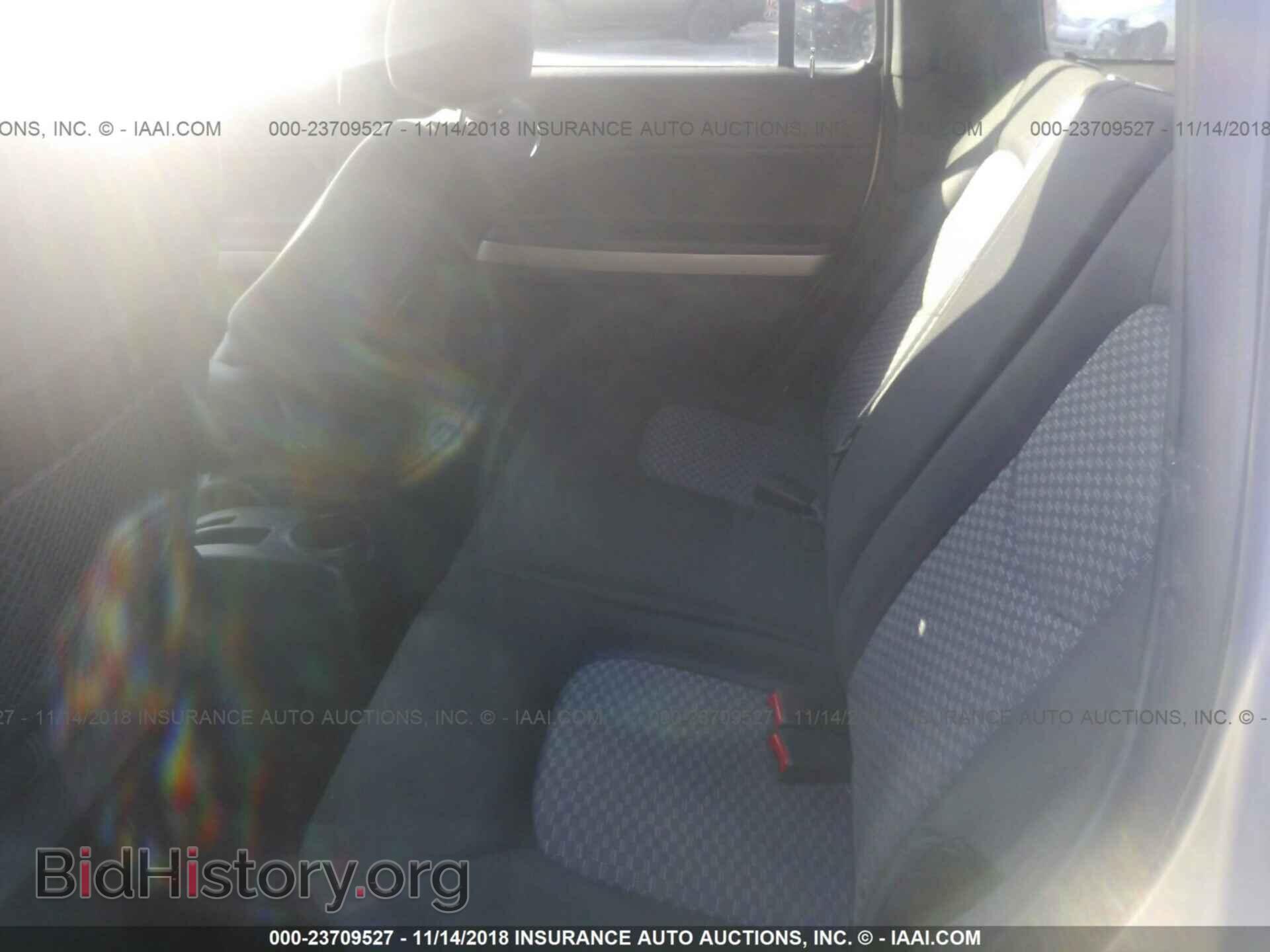 2011 Chevrolet Hhr - VIN: 3GNBAAFW4BS644174 - Фото 7