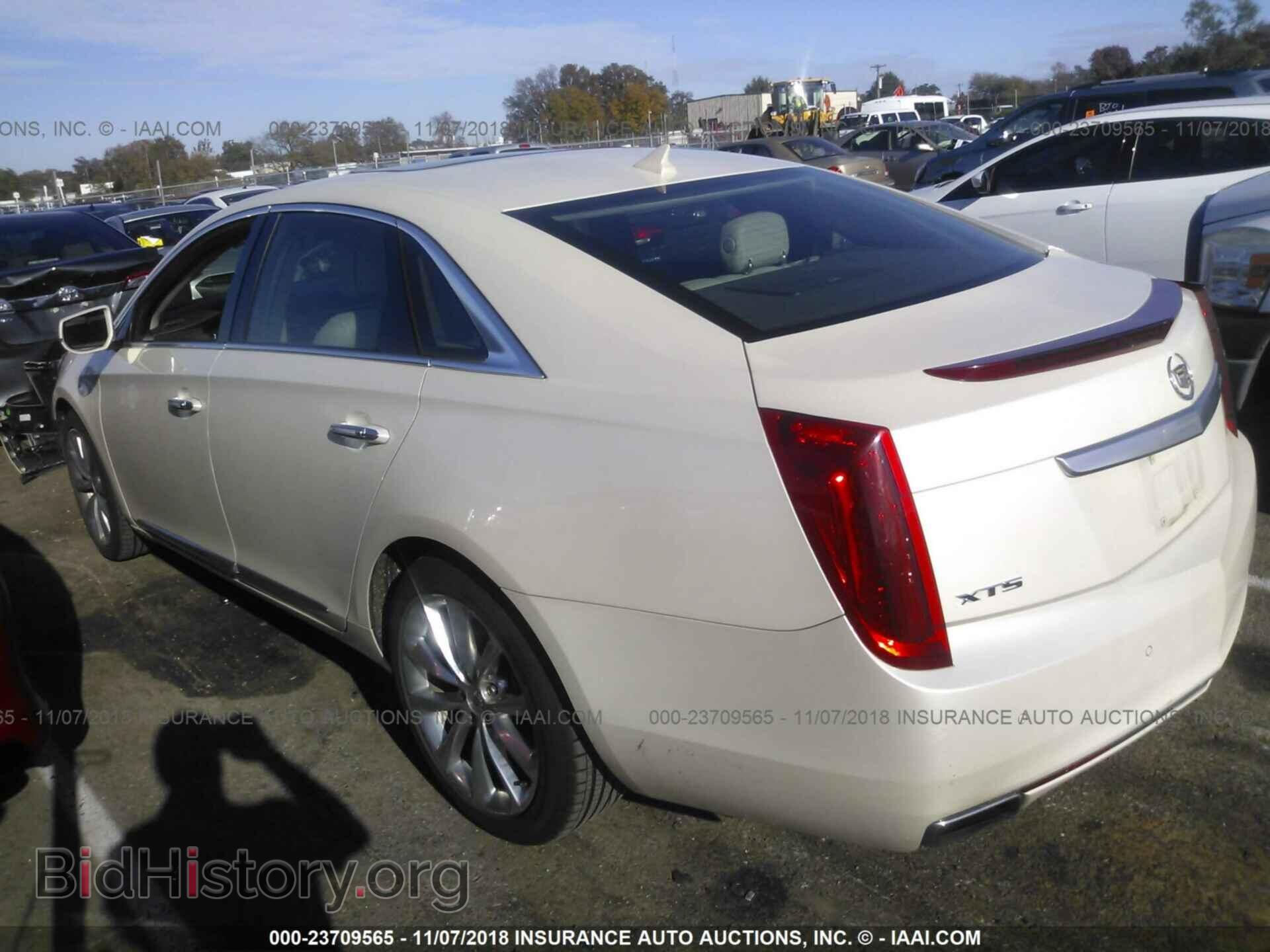 2014 Cadillac Xts - VIN: 2G61M5S37E9122383 - Фото 3