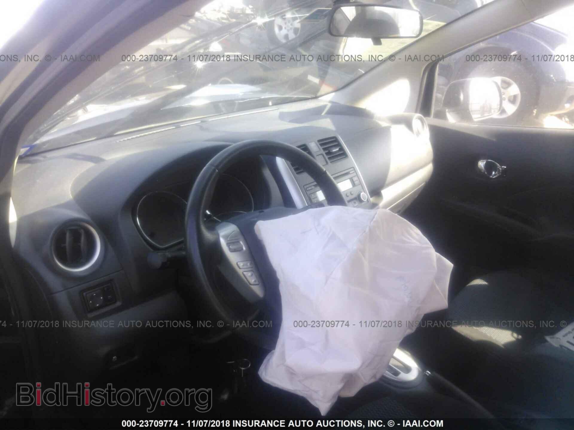 2014 Nissan Versa note - VIN: 3N1CE2CP0EL377038 - Фото 5