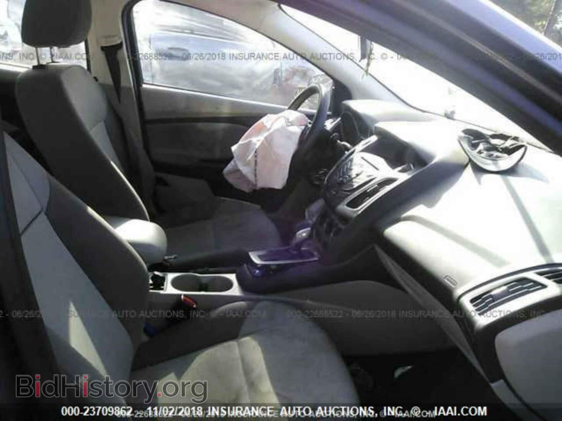 2014 Ford Focus - VIN: 1FADP3F27EL436735 - Photo 5