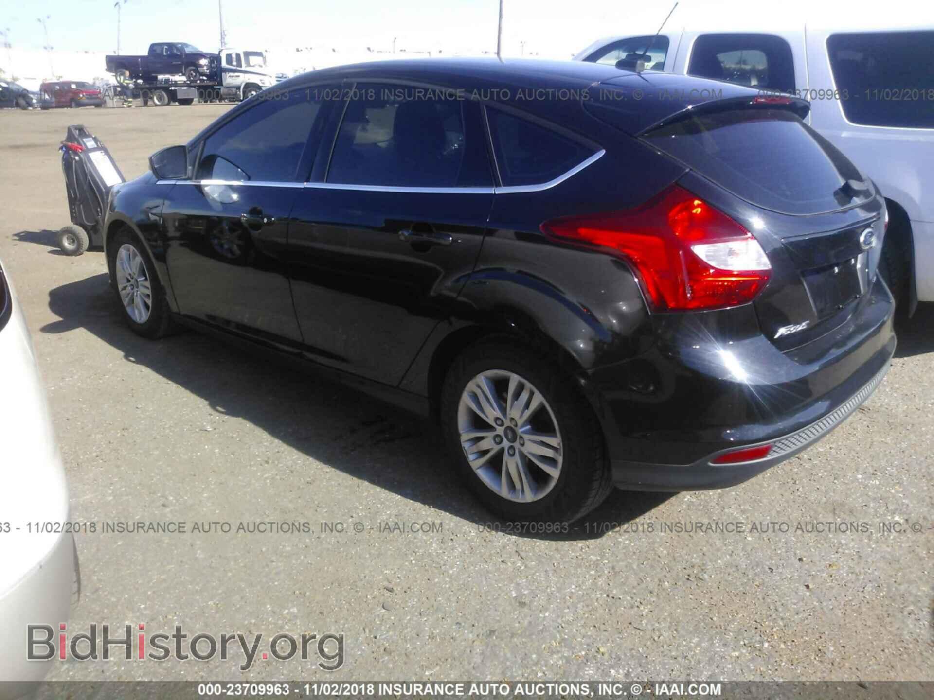 2012 Ford Focus - VIN: 1FAHP3M21CL374945 - Фото 3