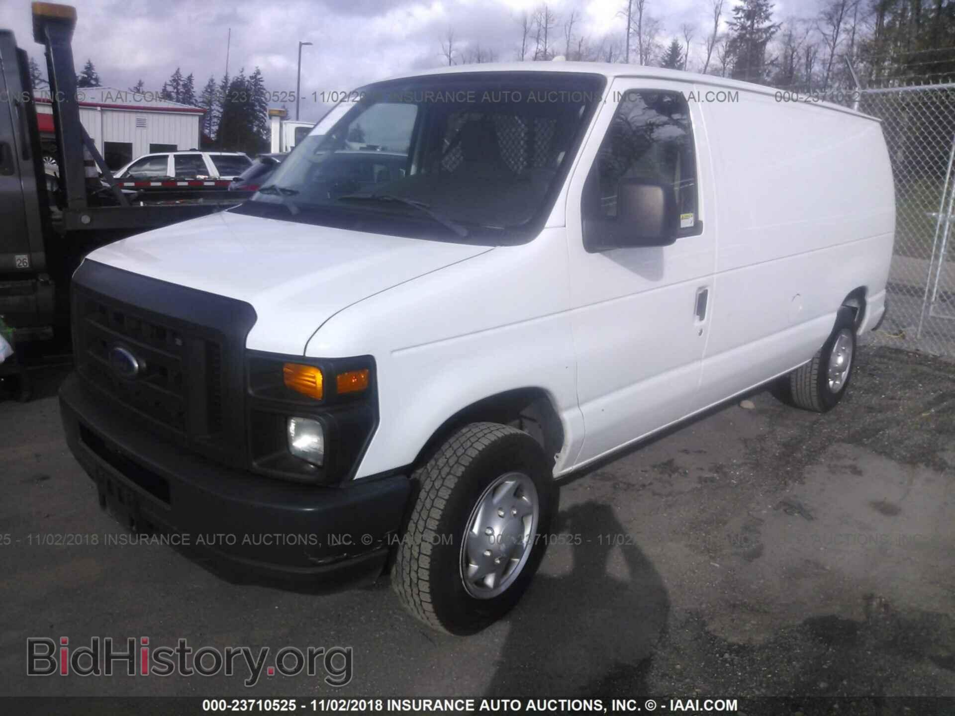 2012 Ford Econoline - VIN: 1FTNE1EL9CDA68326 - Фото 2