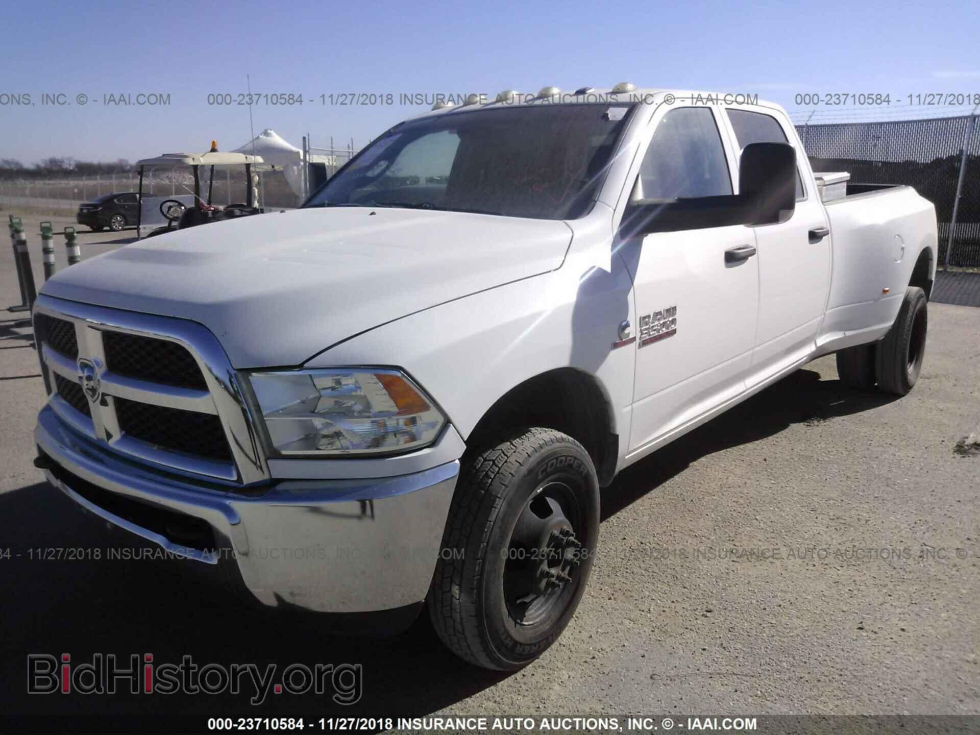 2014 Ram 3500 - VIN: 3C63RRGL7EG247761 - Фото 2