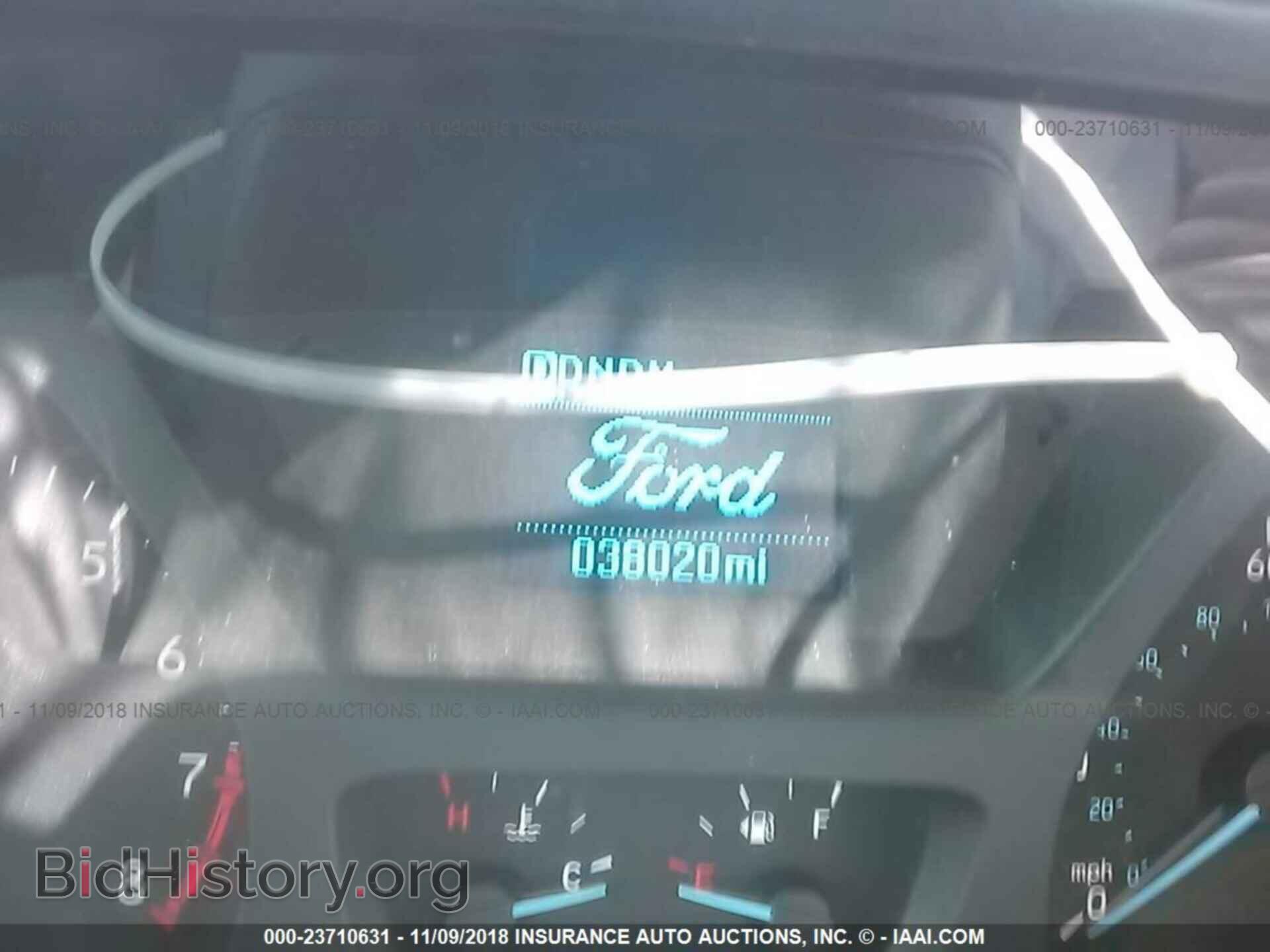 2016 Ford Transit - VIN: 1FTYR1ZM4GKB05210 - Photo 7