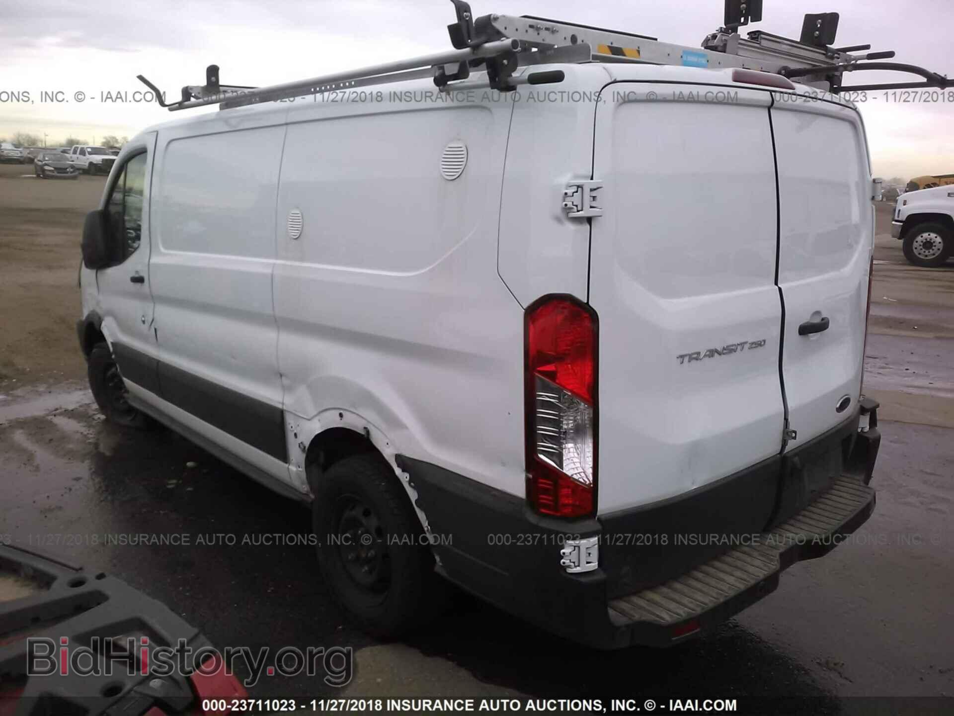 2017 Ford Transit - VIN: 1FTYR1YM1HKB18807 - Фото 3