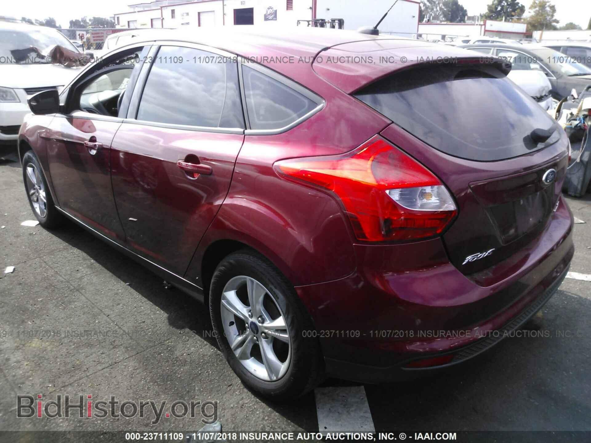 2014 Ford Focus - VIN: 1FADP3K23EL302777 - Photo 3