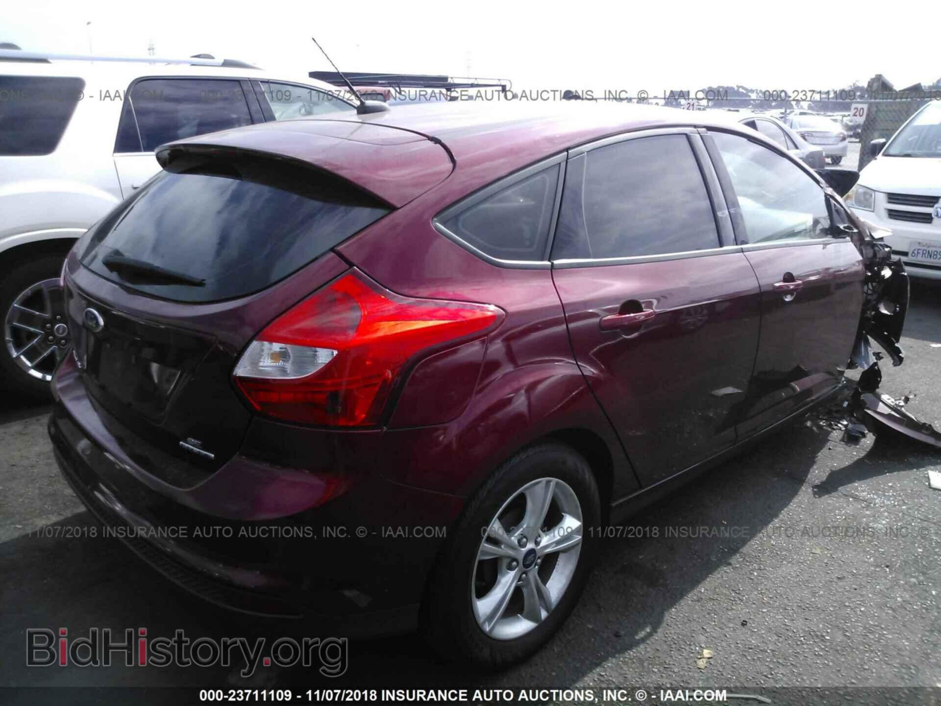 2014 Ford Focus - VIN: 1FADP3K23EL302777 - Photo 4