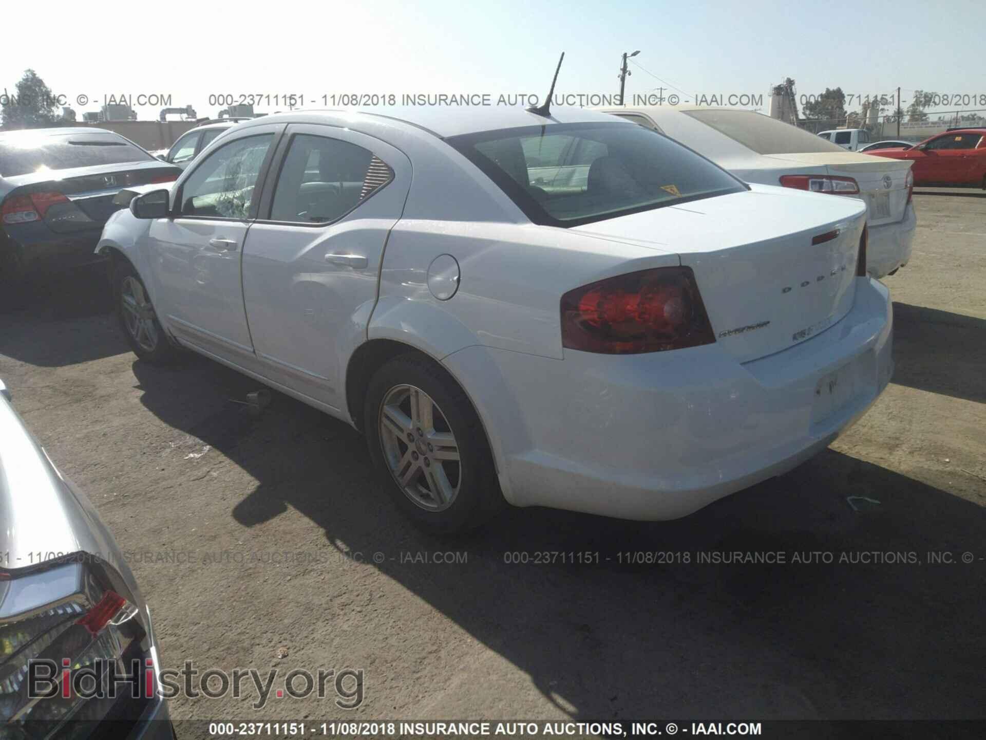 2011 Dodge Avenger - VIN: 1B3BD1FB9BN609624 - Фото 3