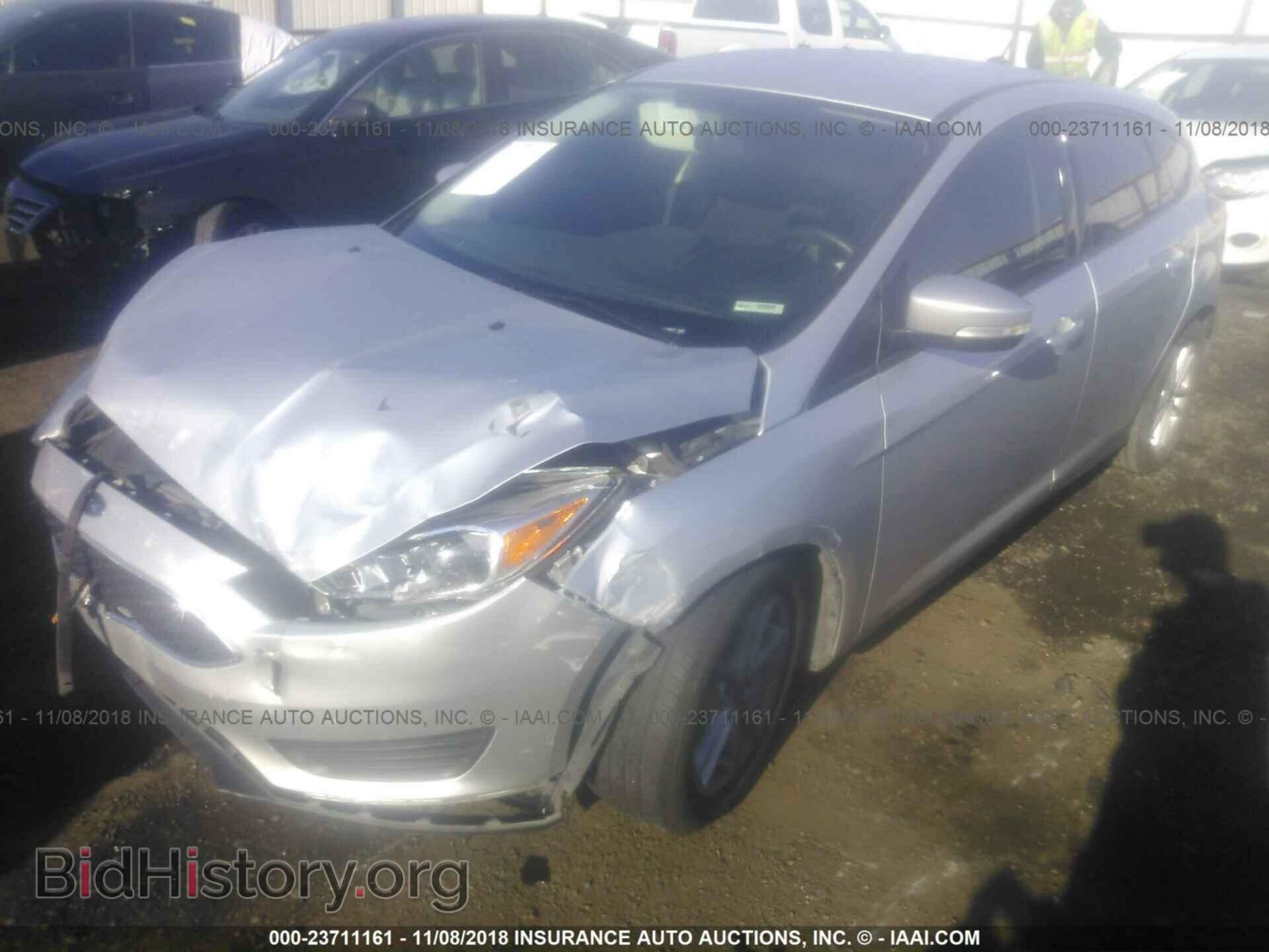 2015 Ford Focus - VIN: 1FADP3K23FL380672 - Photo 2