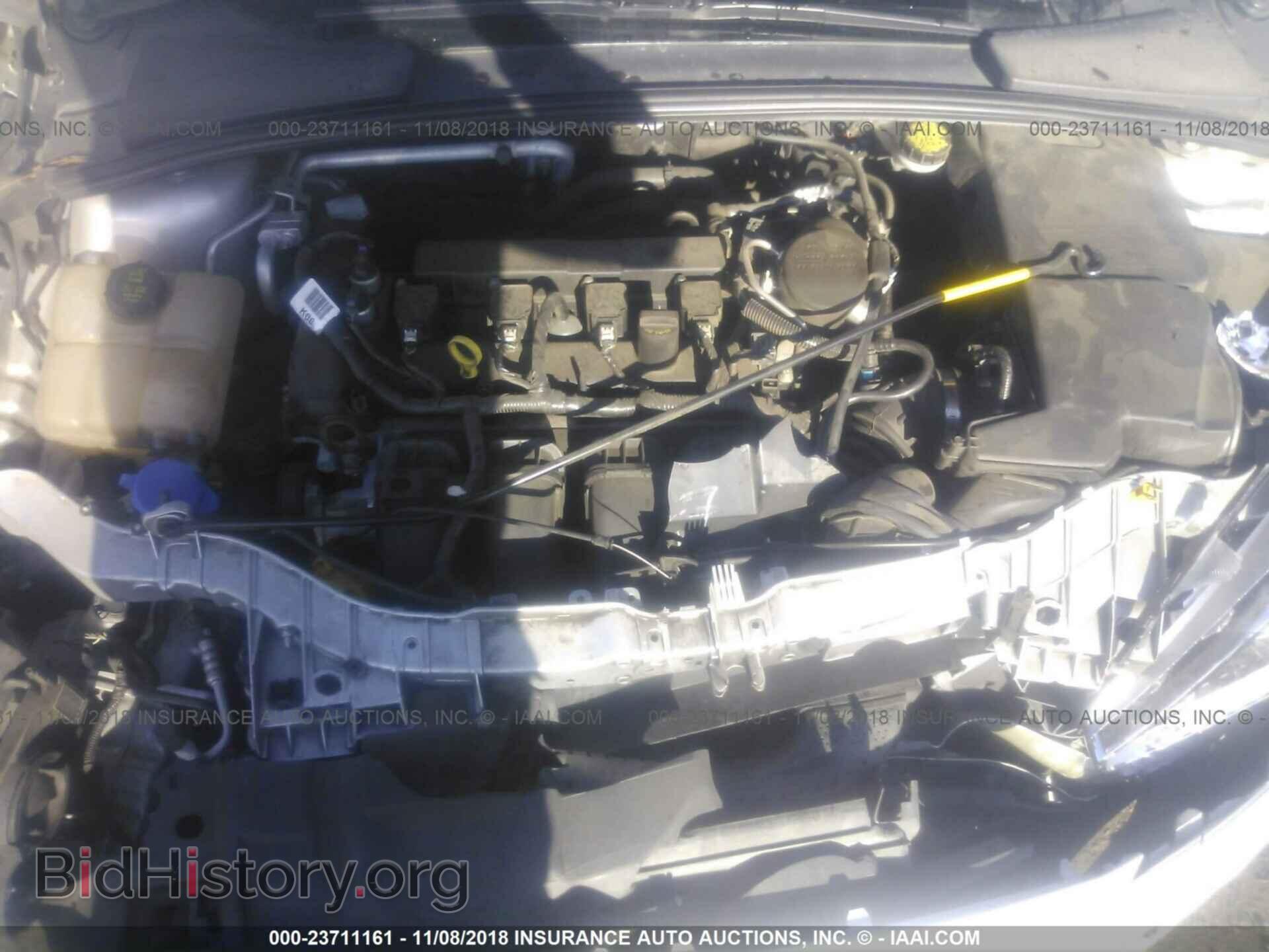 2015 Ford Focus - VIN: 1FADP3K23FL380672 - Photo 10