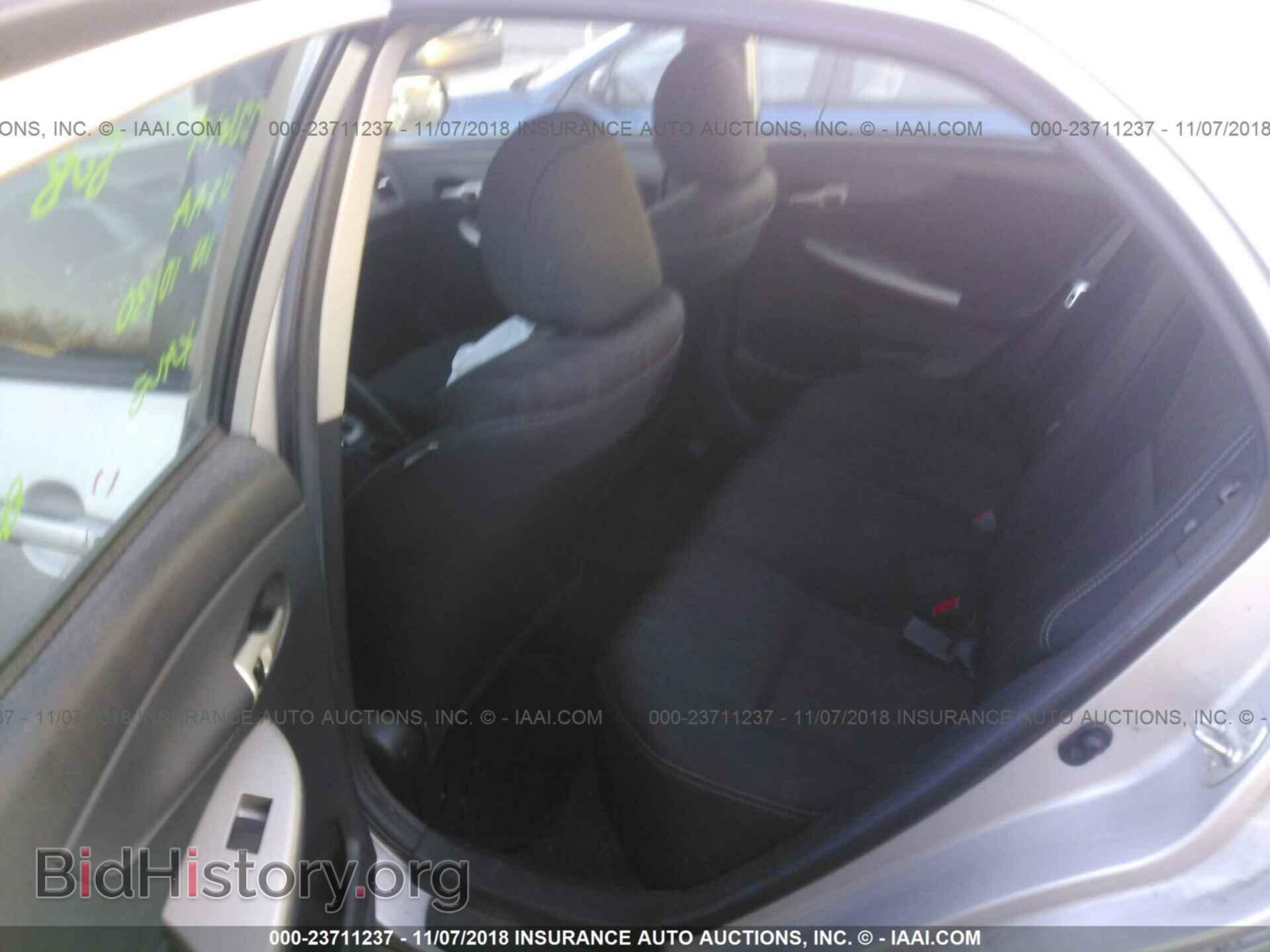 2013 Toyota Corolla - VIN: 5YFBU4EE7DP156833 - Фото 8