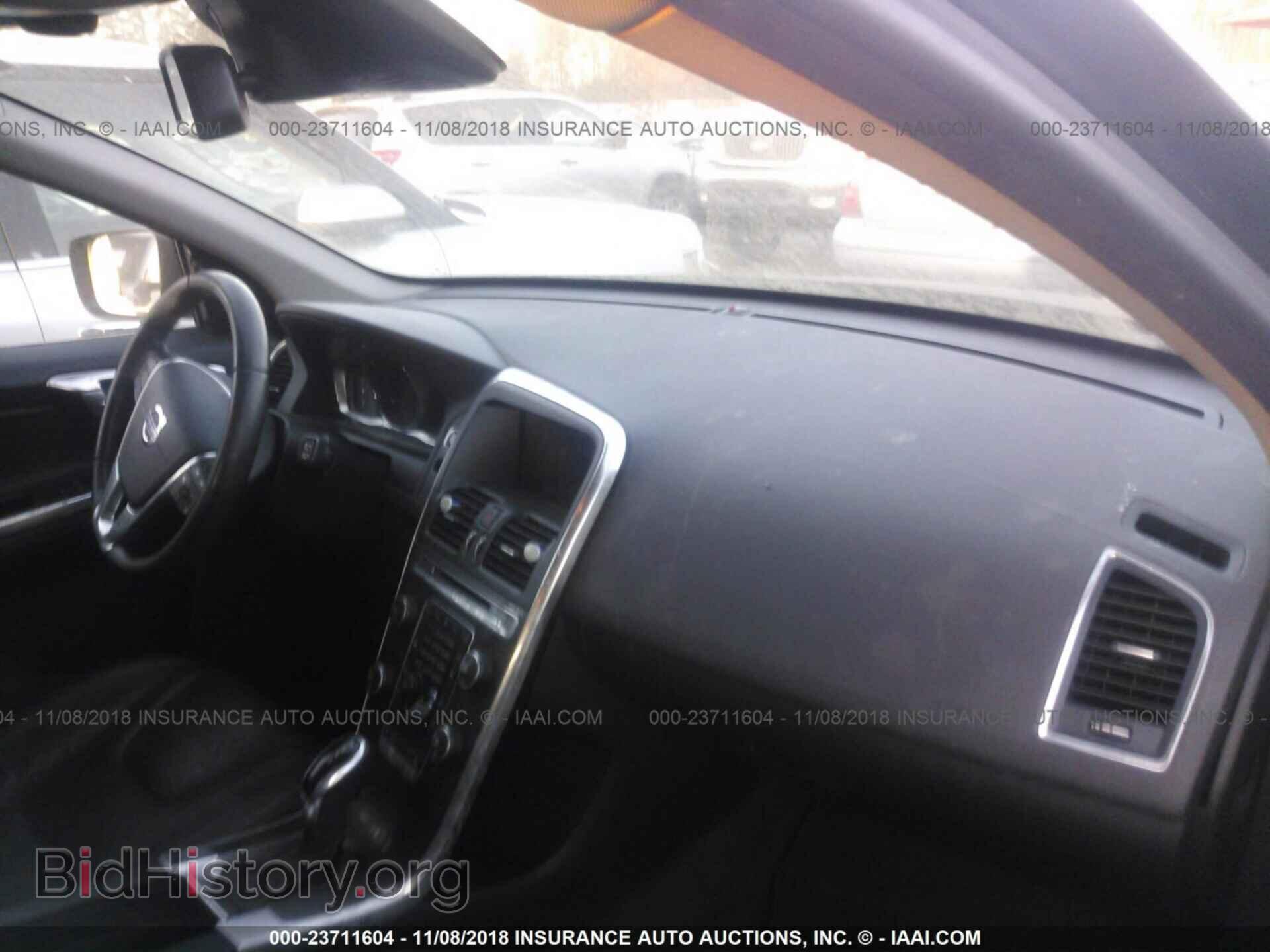 2014 Volvo Xc60 - VIN: YV4940DZ8E2519052 - Фото 5