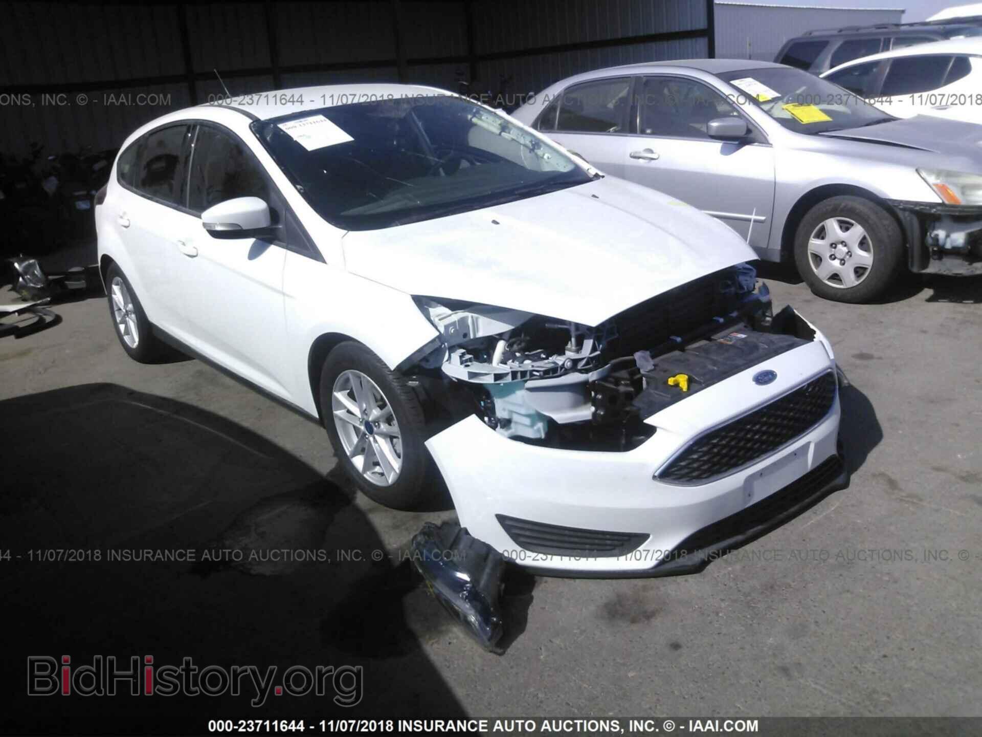 Фотография 1FADP3K29HL314498 - Ford Focus 2017