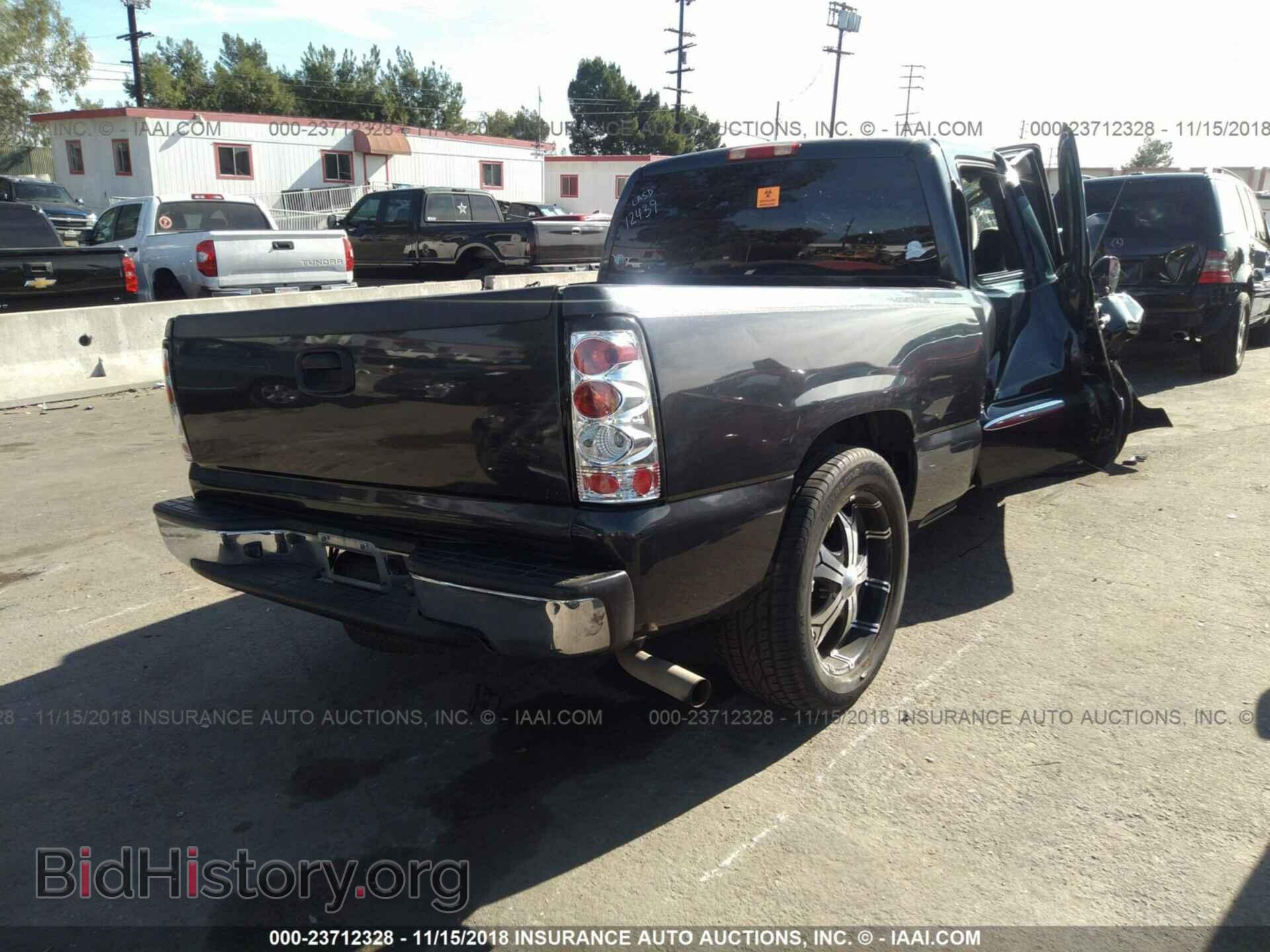 2003 GMC NEW SIERRA - VIN: 2GTEC19V931274565 - Фото 4