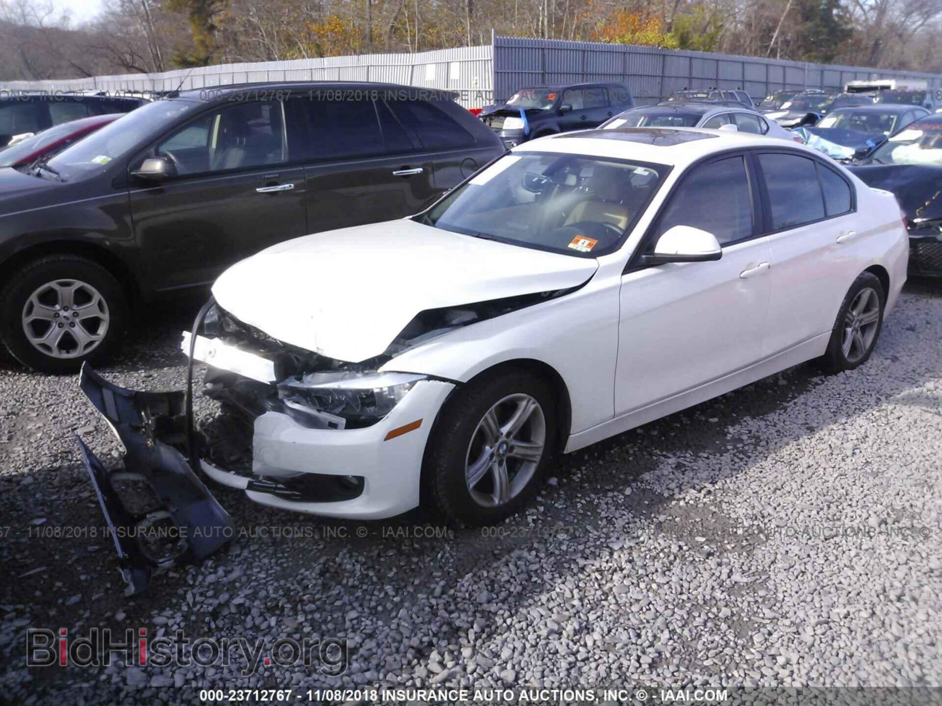 2013 BMW 328 - VIN: WBA3B5G57DNP40981 - Фото 2