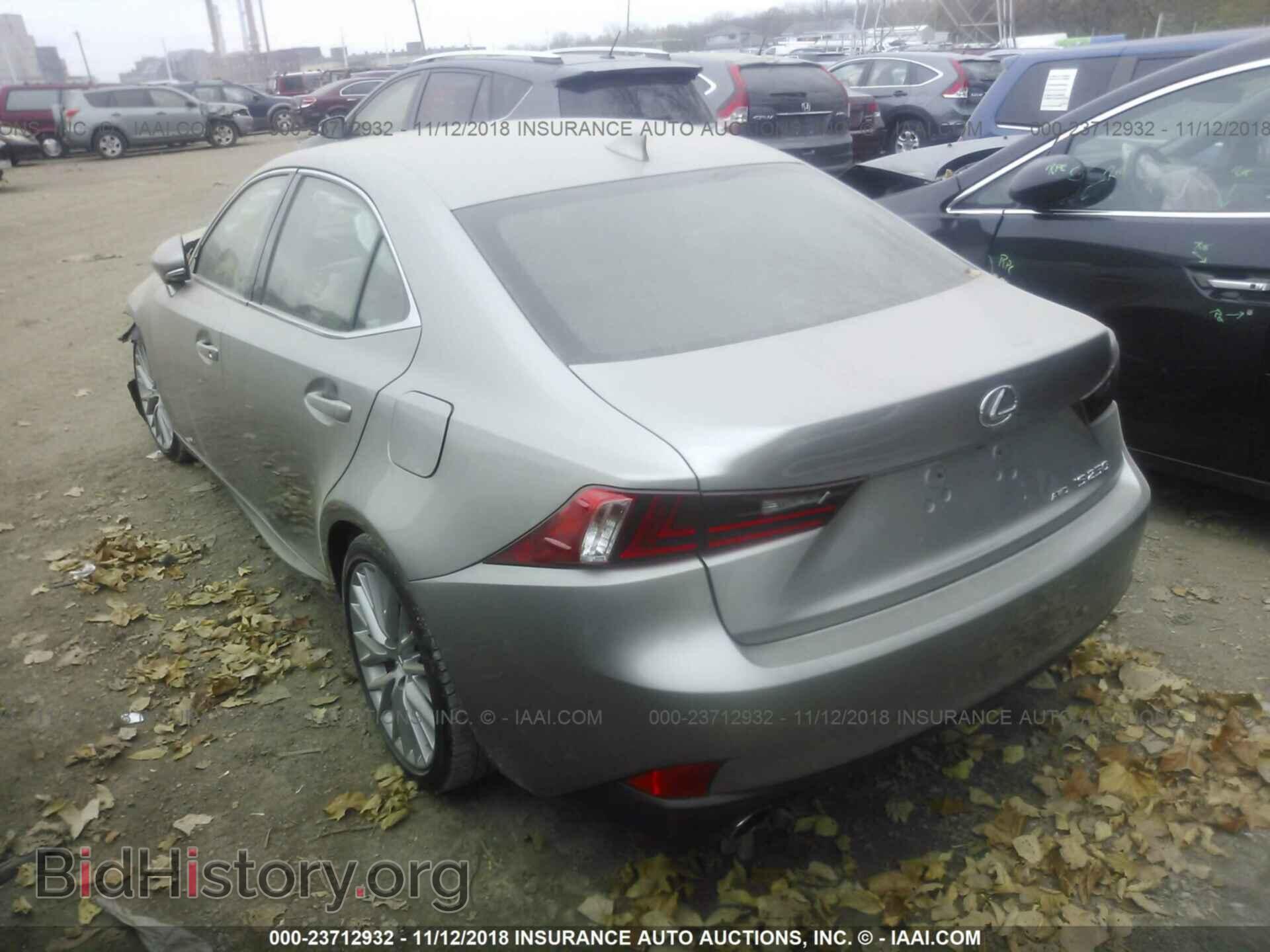 2014 LEXUS IS - VIN: JTHCF1D20E5006855 - Фото 3