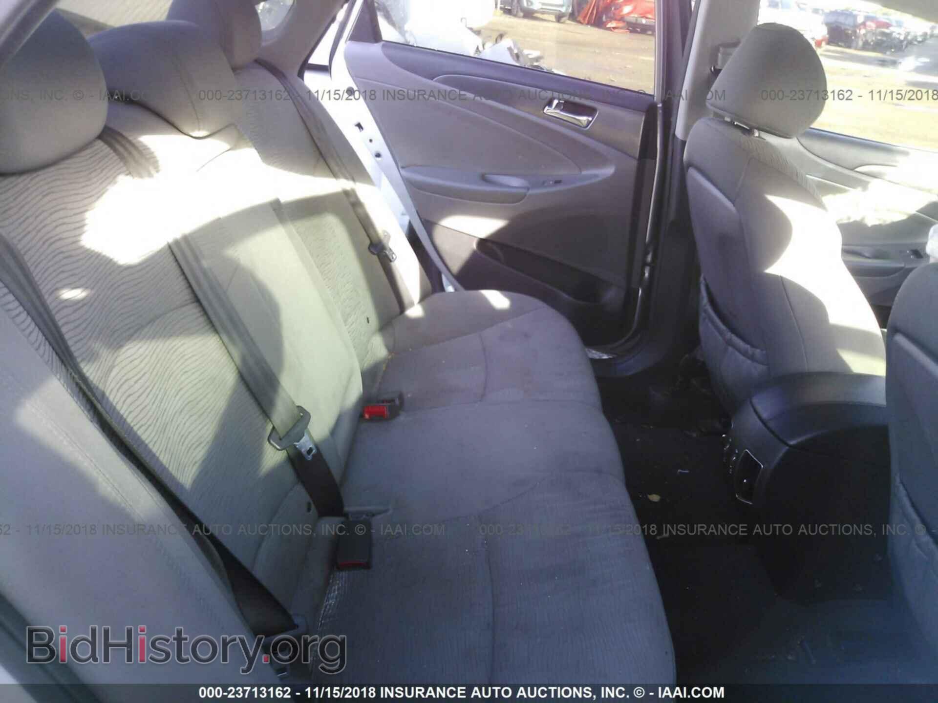 2012 Hyundai Sonata - VIN: KMHEC4A41CA026624 - Фото 8