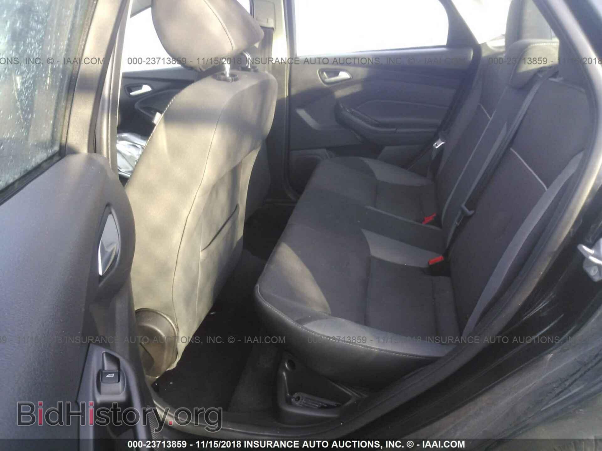 2014 Ford Focus - VIN: 1FADP3F20EL129679 - Photo 8