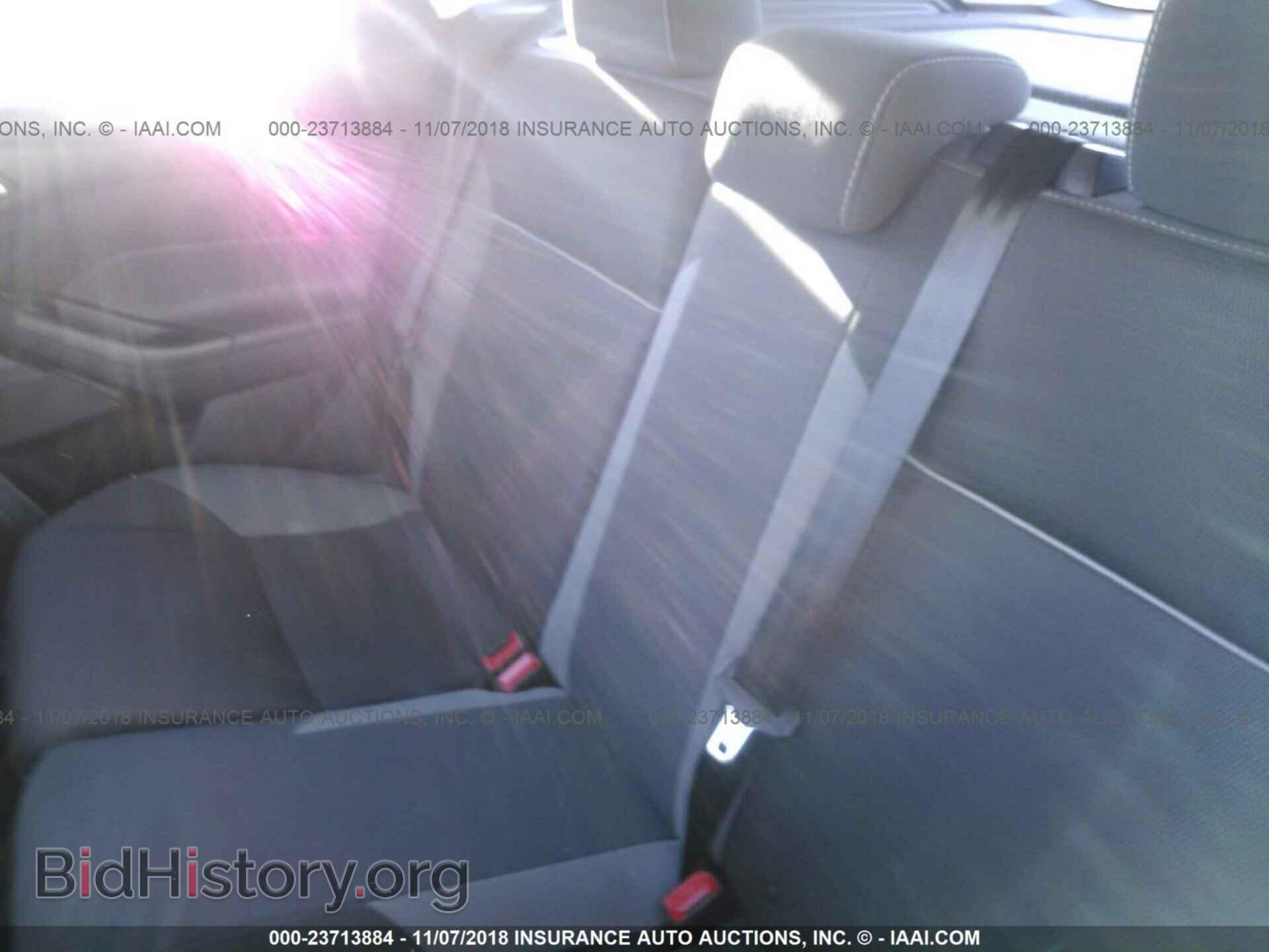 2012 Ford Focus - VIN: 1FAHP3K25CL414737 - Photo 8