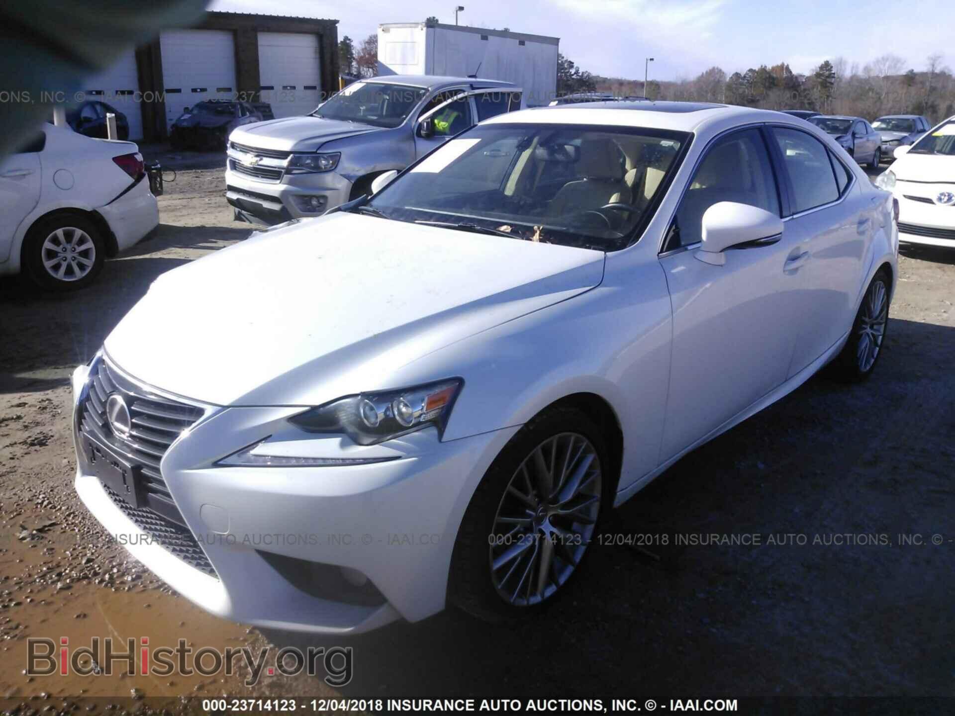 2014 LEXUS IS - VIN: JTHCF1D21E5000563 - Фото 2