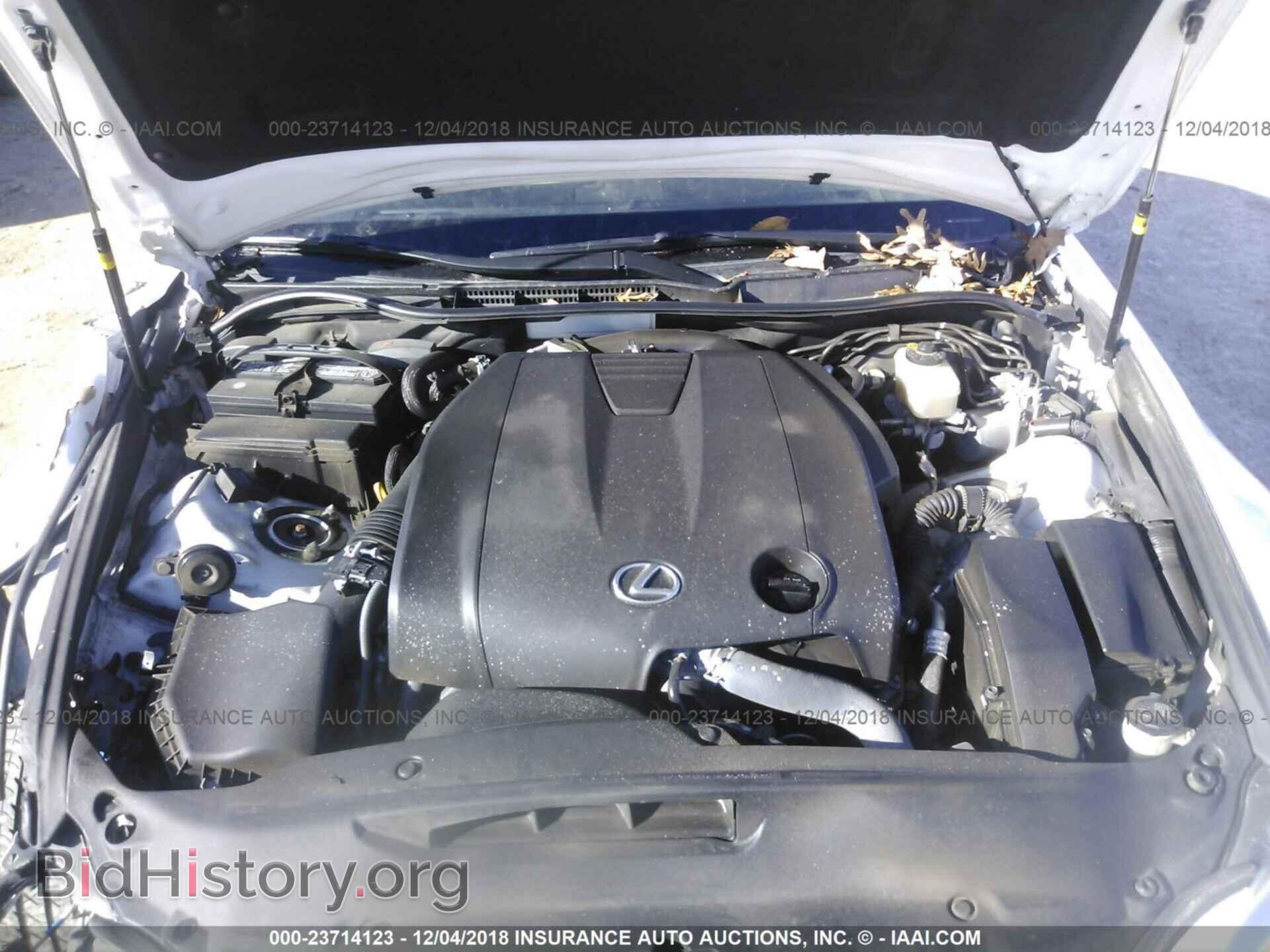 2014 LEXUS IS - VIN: JTHCF1D21E5000563 - Фото 10