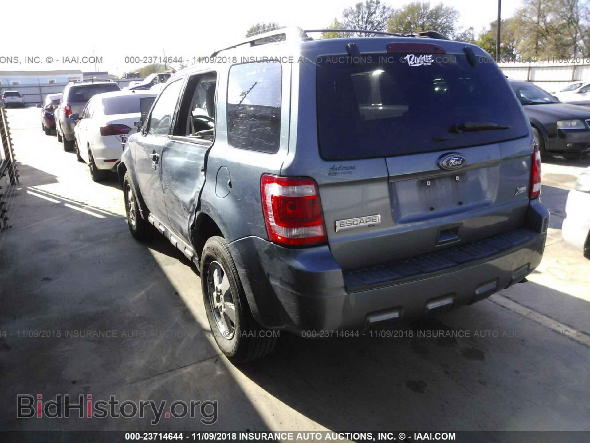 2012 Ford Escape - VIN: 1FMCU0DG1CKA93818 - Фото 3