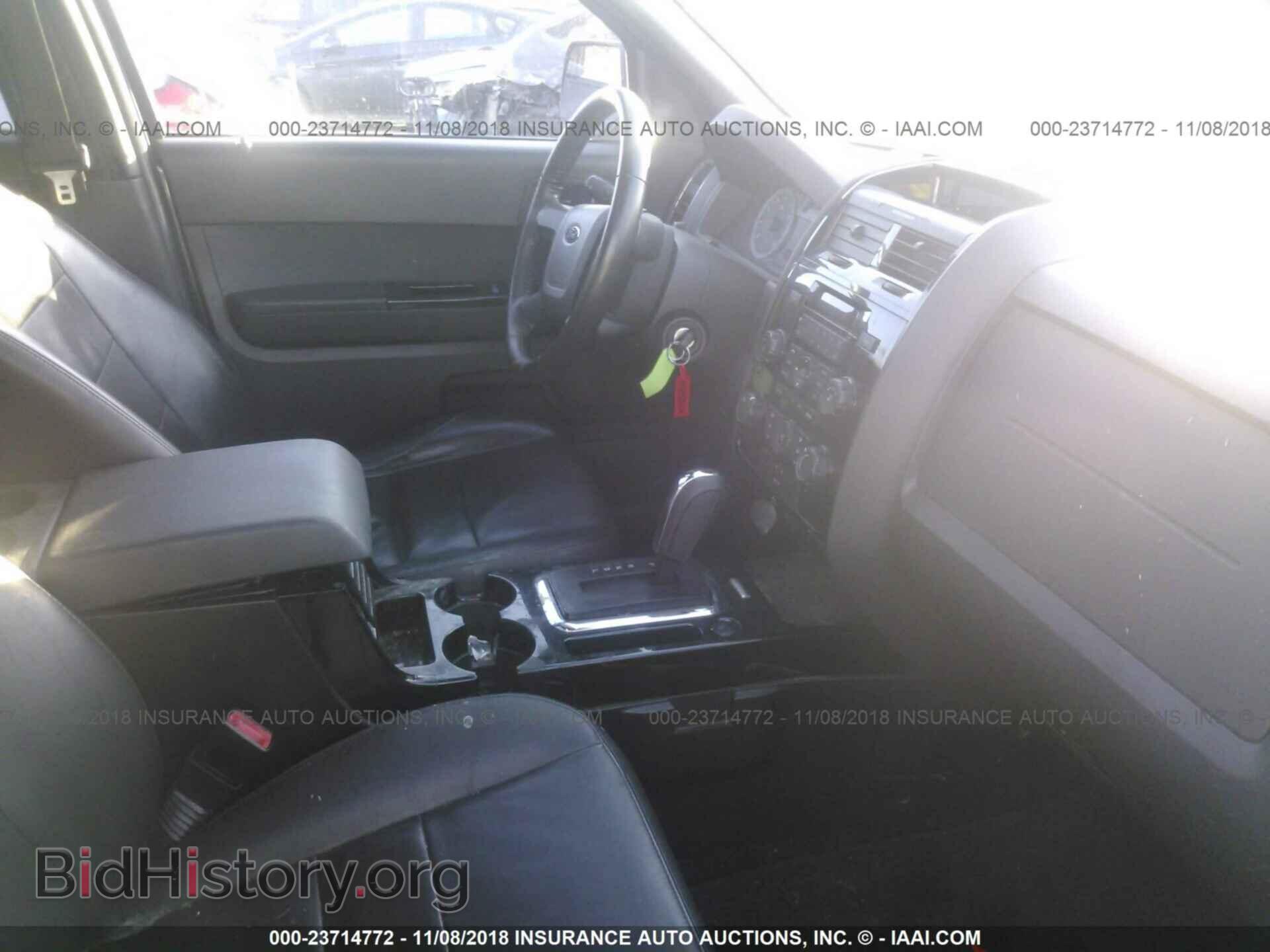 2011 Ford Escape - VIN: 1FMCU0D74BKB84287 - Фото 5