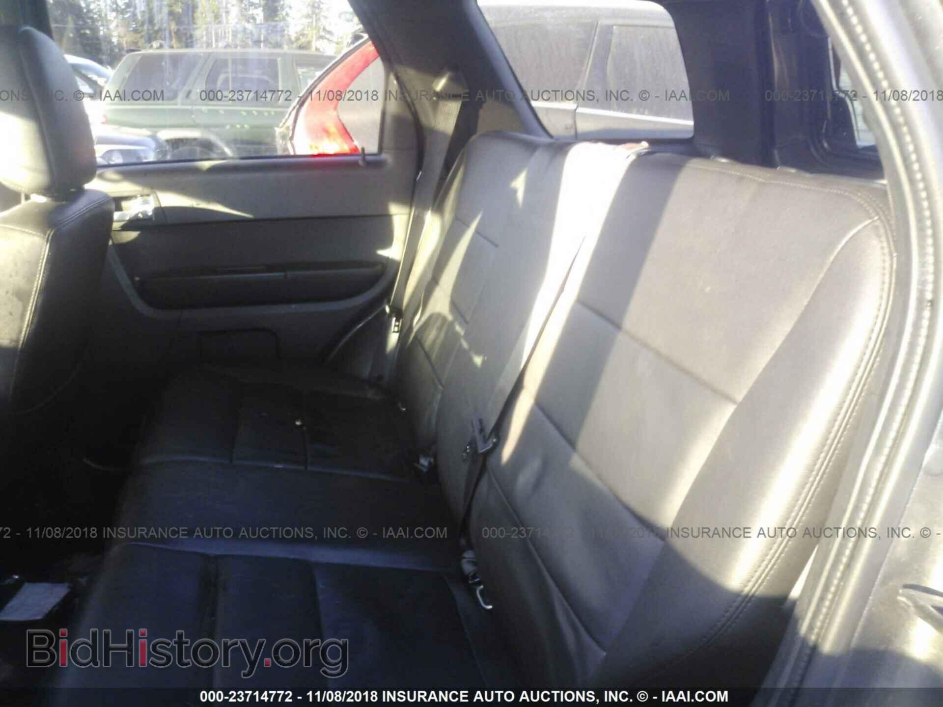 2011 Ford Escape - VIN: 1FMCU0D74BKB84287 - Фото 8