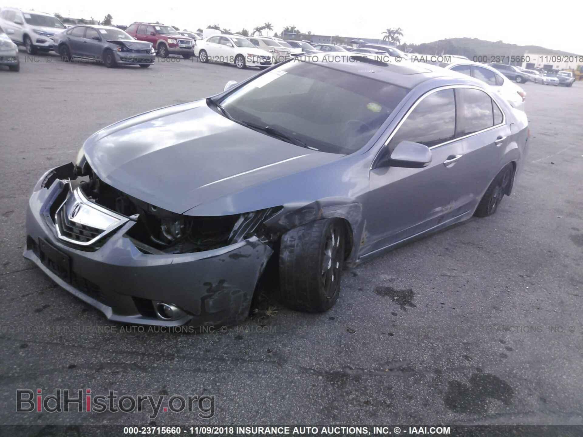 2011 Acura Tsx - VIN: JH4CU2F61BC005944 - Фото 2