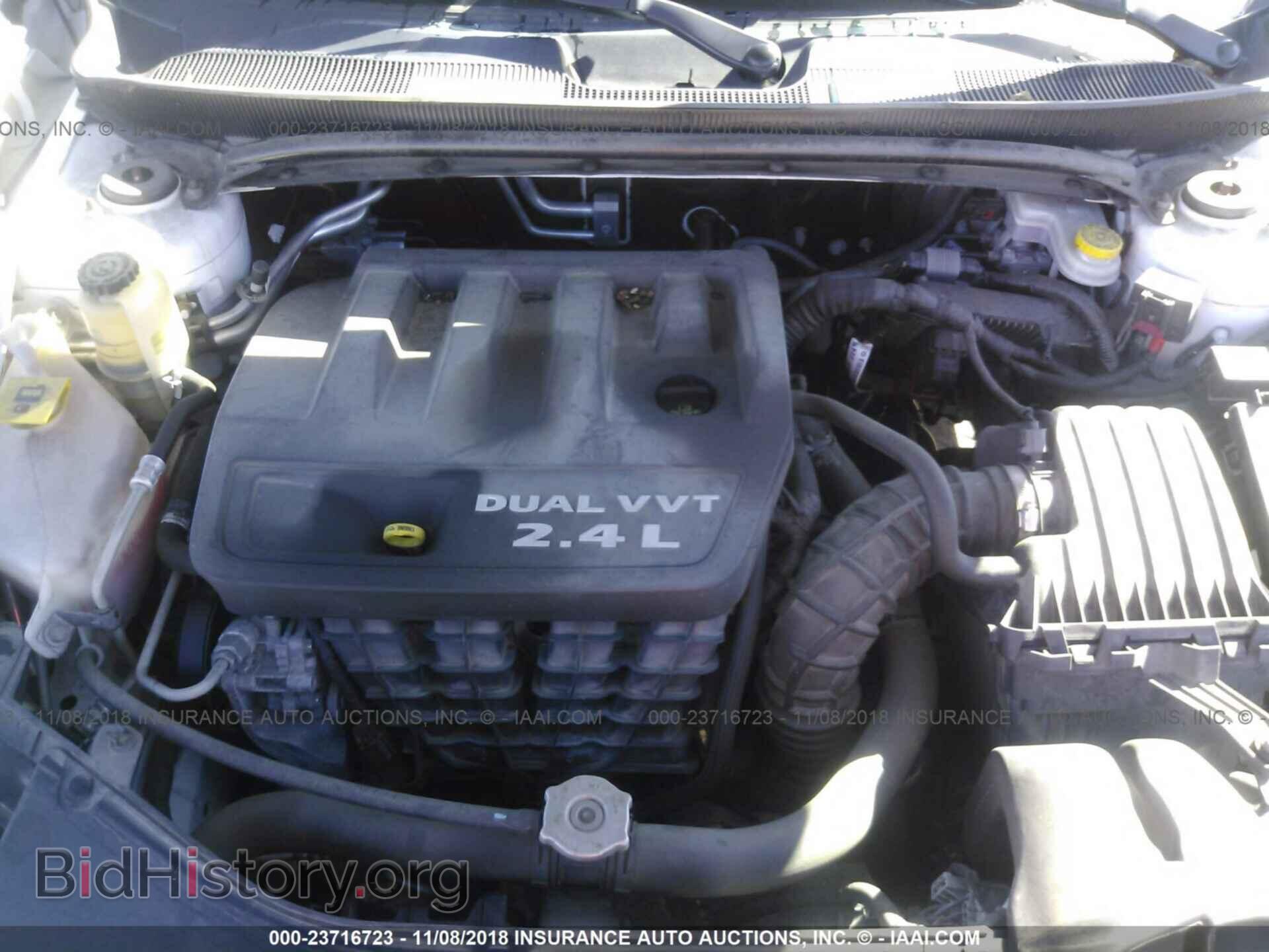 2012 CHRYSLER 200 - VIN: 1C3BCBEB6CN120080 - Фото 10