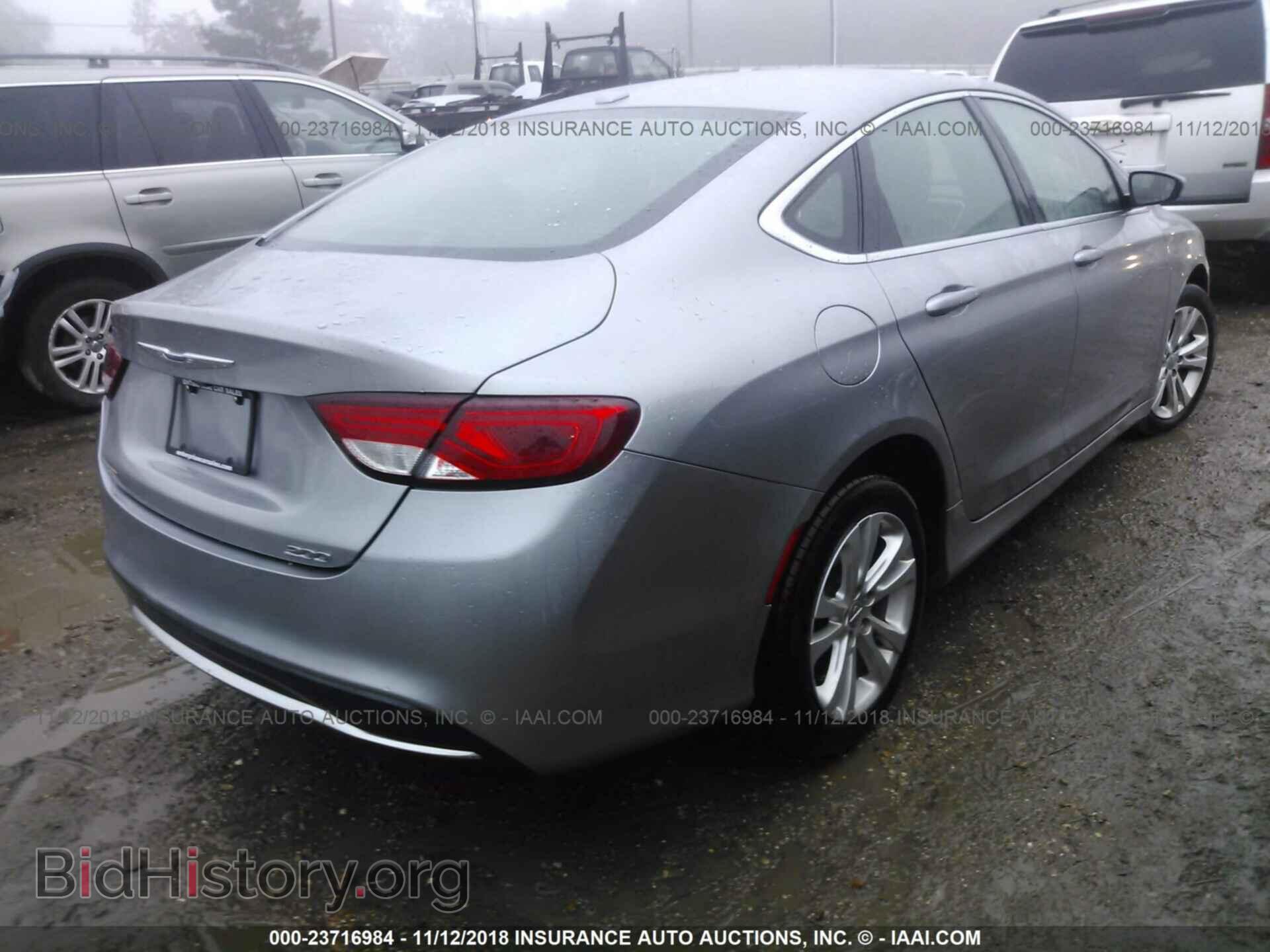 2015 Chrysler 200 - VIN: 1C3CCCAB1FN675703 - Photo 4