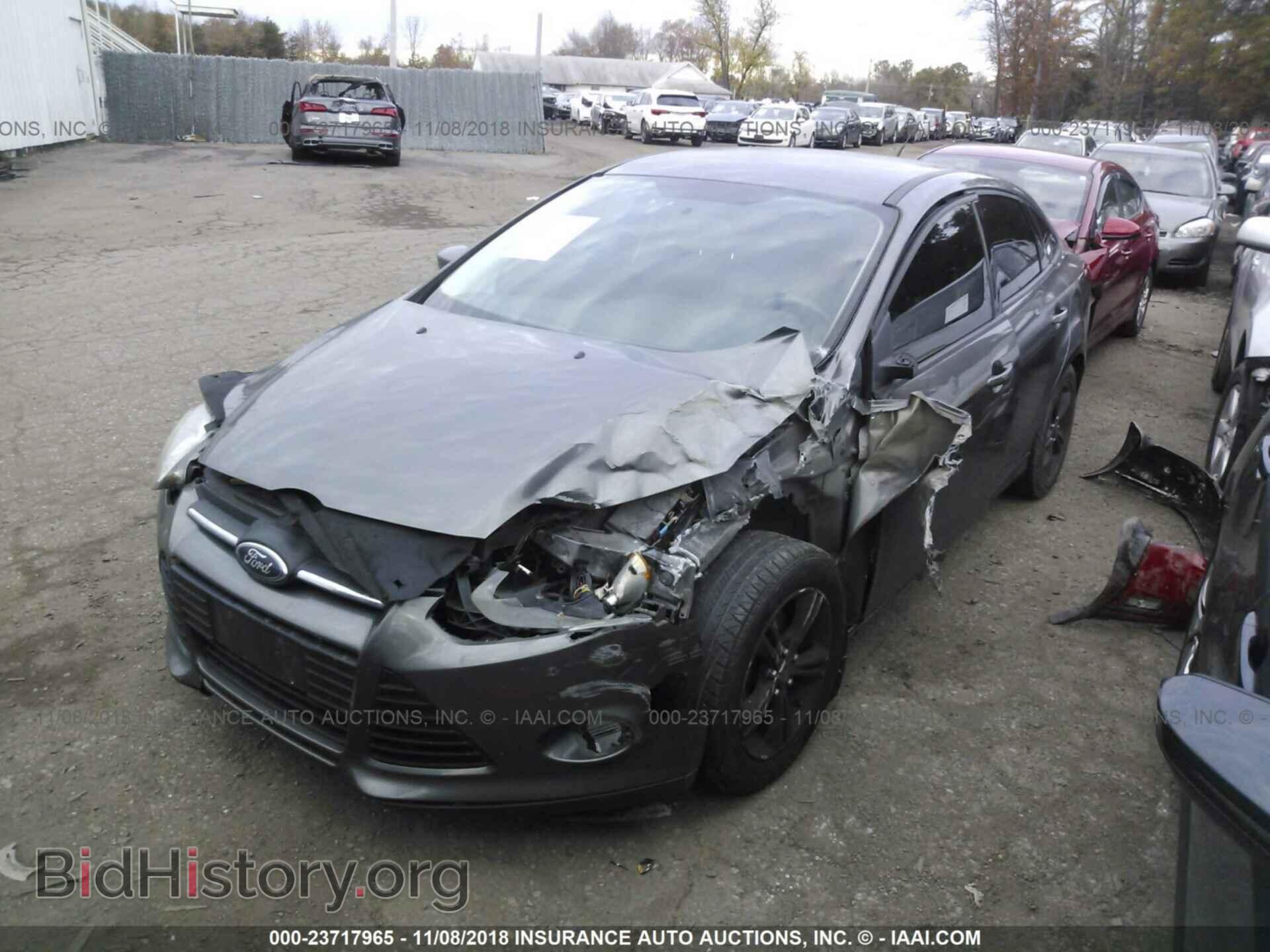 2013 Ford Focus - VIN: 1FADP3F2XDL149789 - Photo 2
