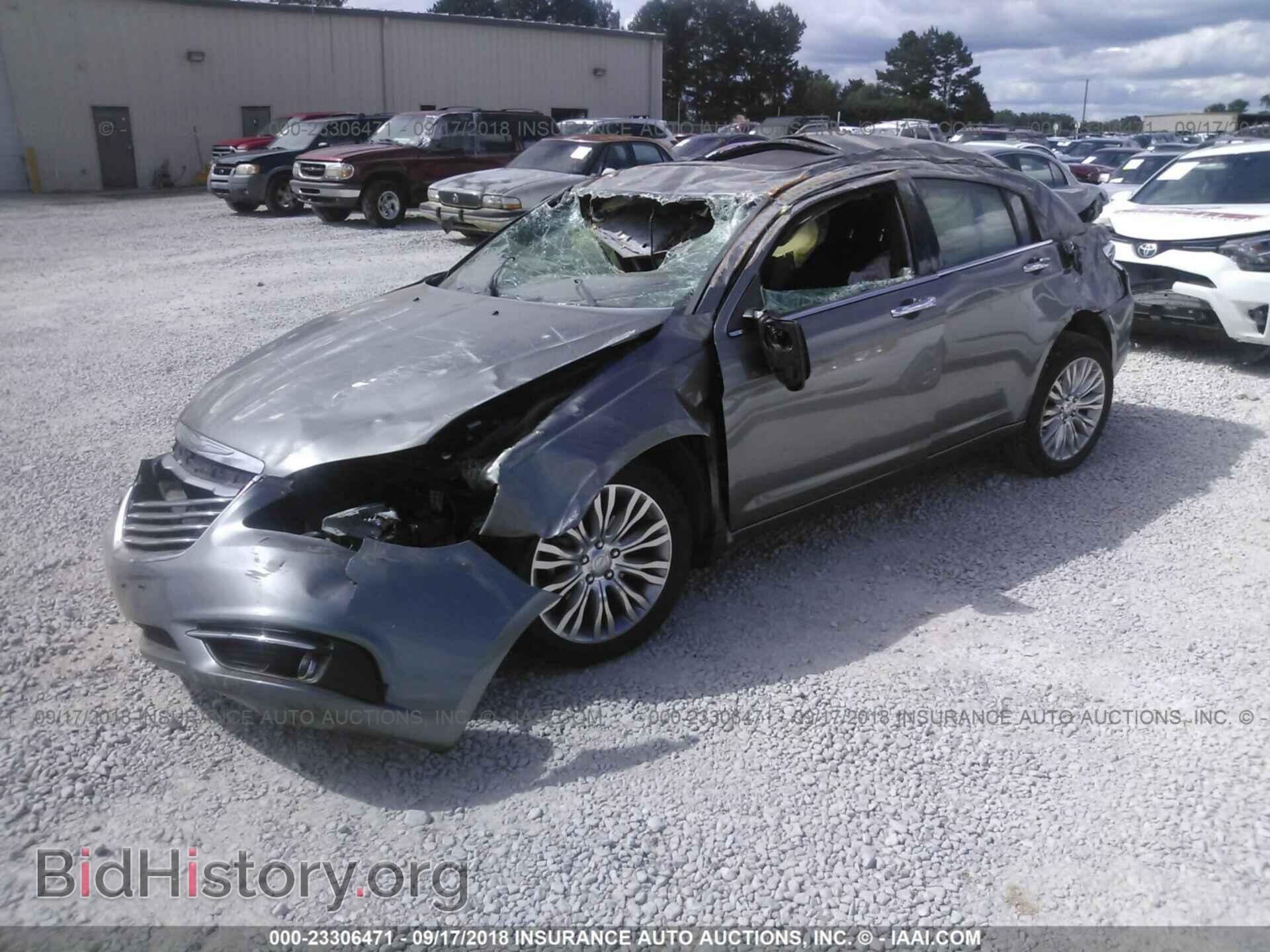 2012 CHRYSLER 200 - VIN: 1C3CCBCB9CN277903 - Photo 2