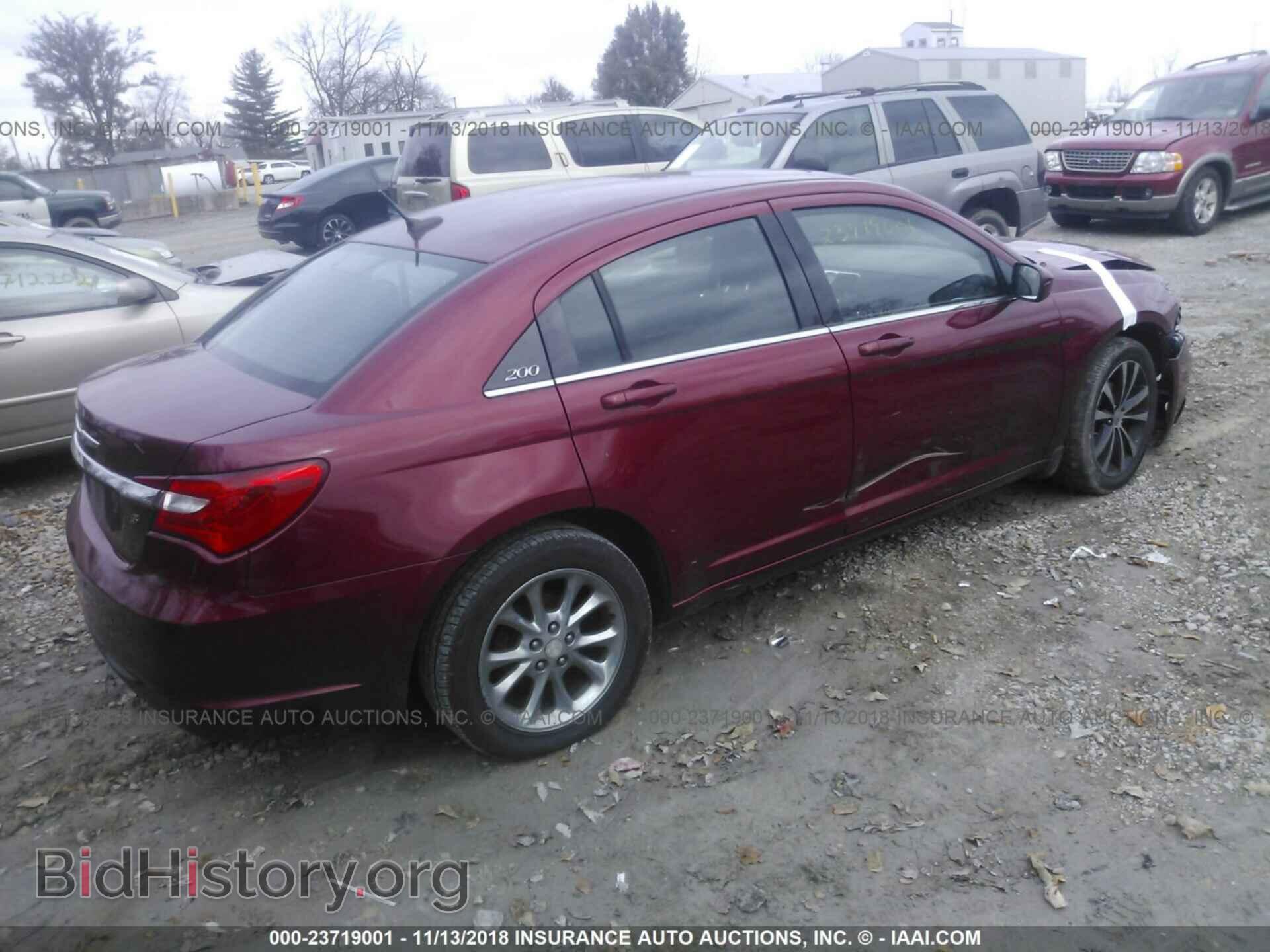 2013 Chrysler 200 - VIN: 1C3CCBBB6DN525334 - Photo 4